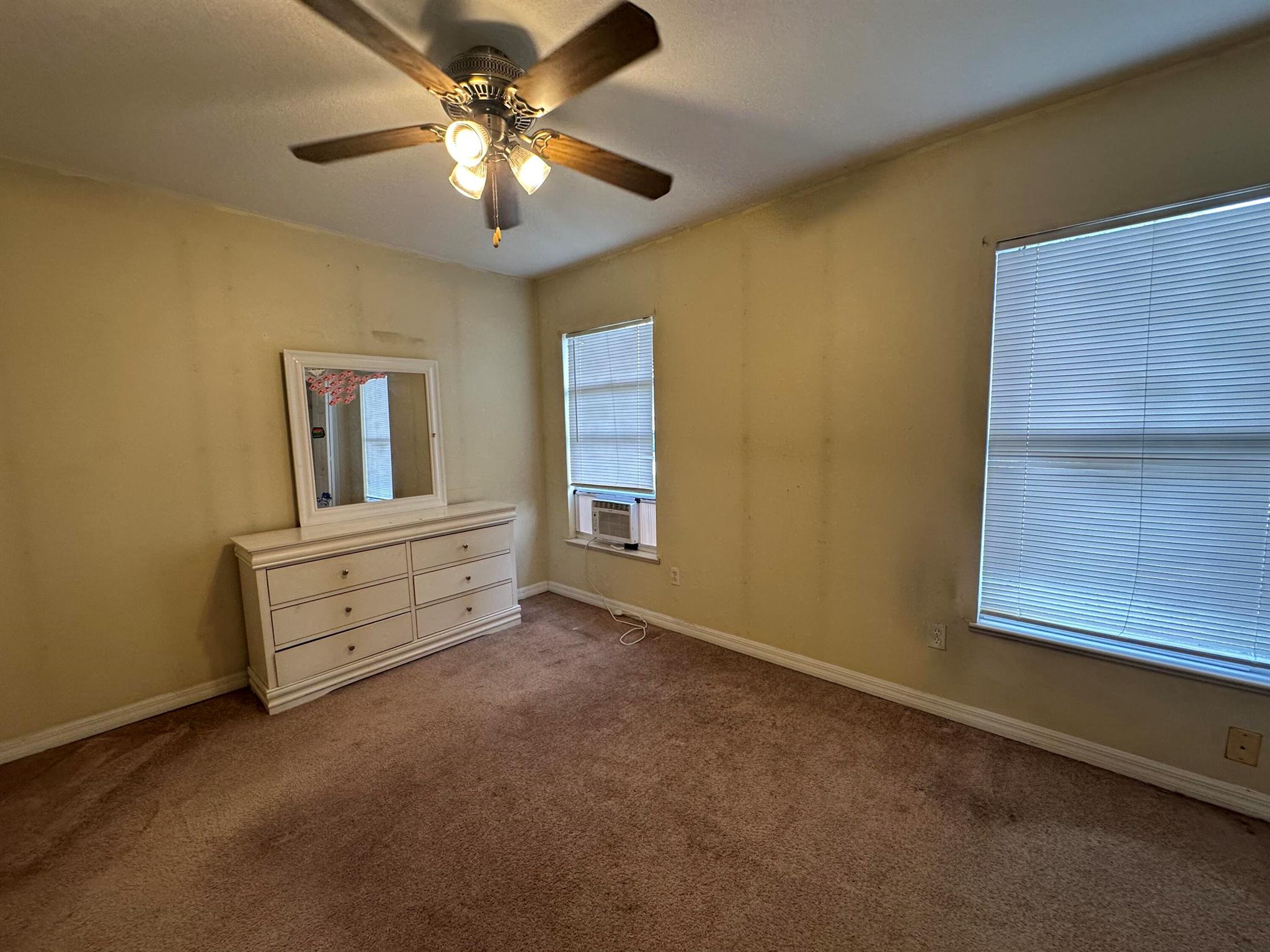 PORT ST LUCIE SECTION 5 - Residential Lease