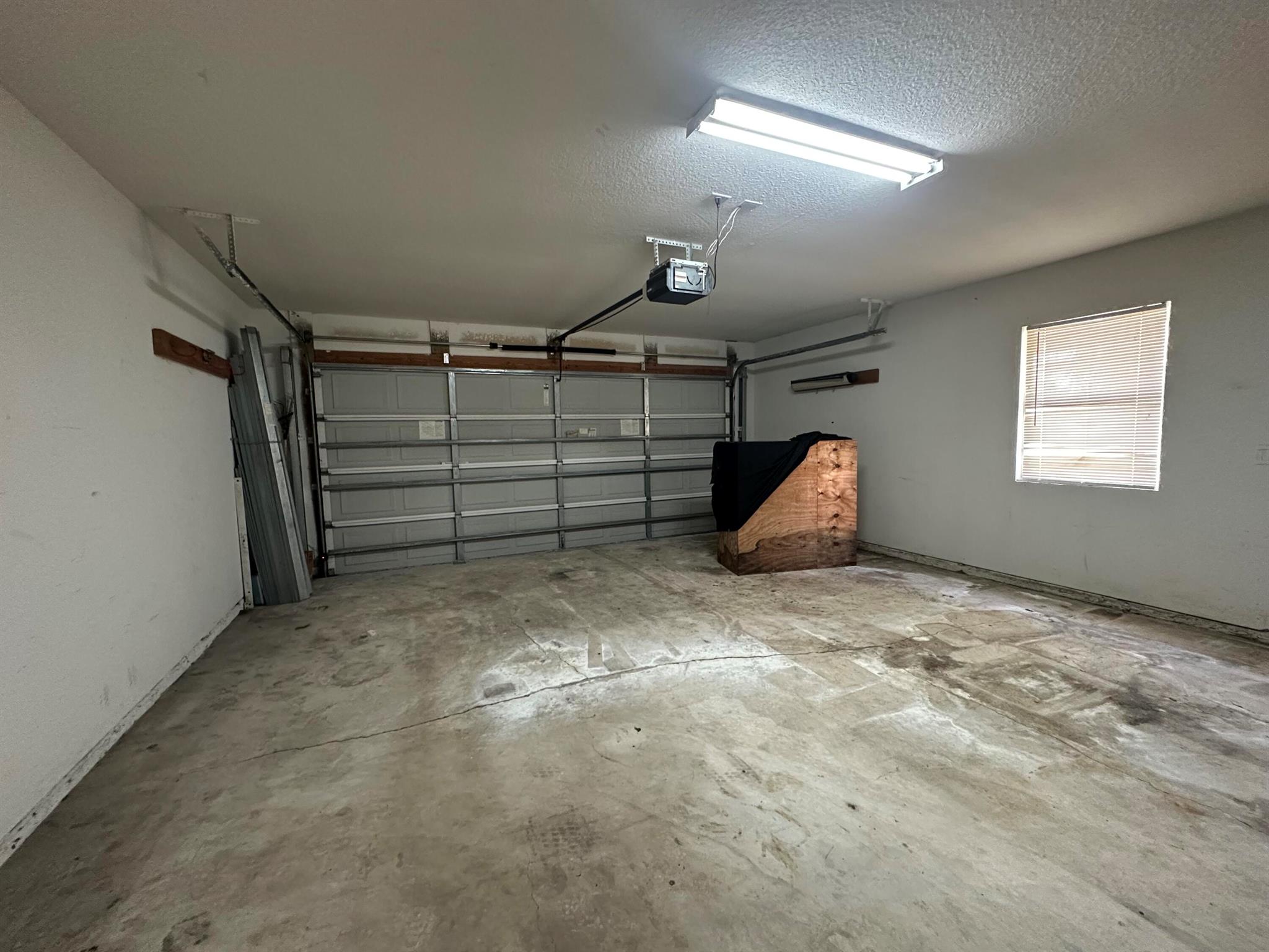 PORT ST LUCIE SECTION 5 - Residential Lease