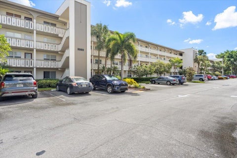 Tiny photo for 3502 BIMINI Lane #B2, Coconut Creek, FL 33066 (MLS # B26084924)