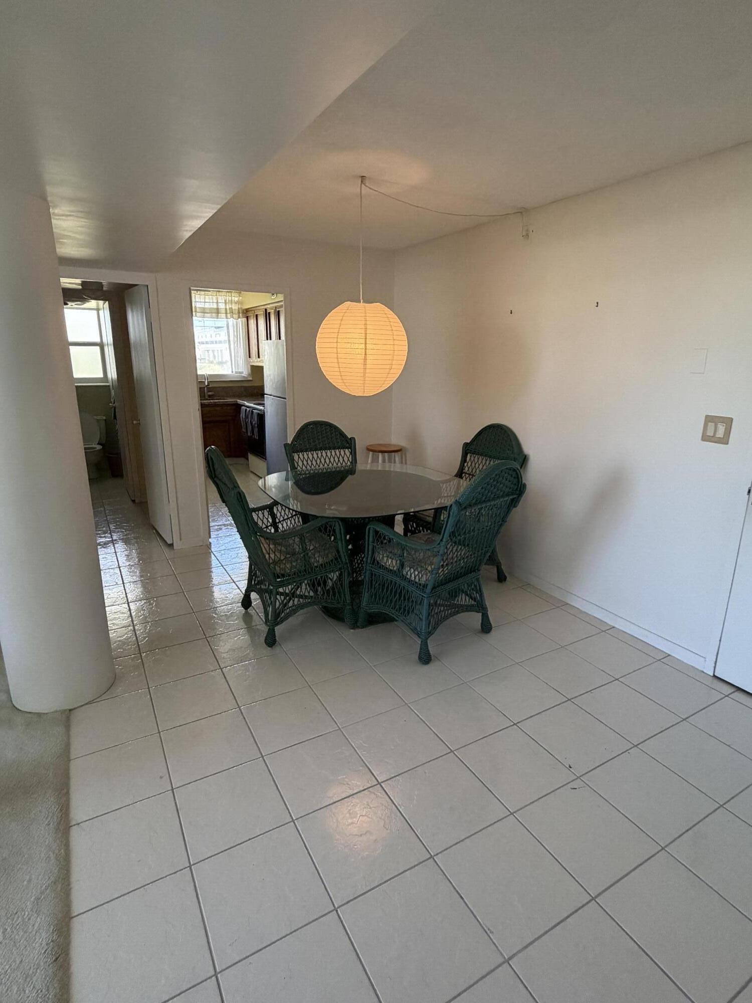 BRITANNIA CONDO - Residential