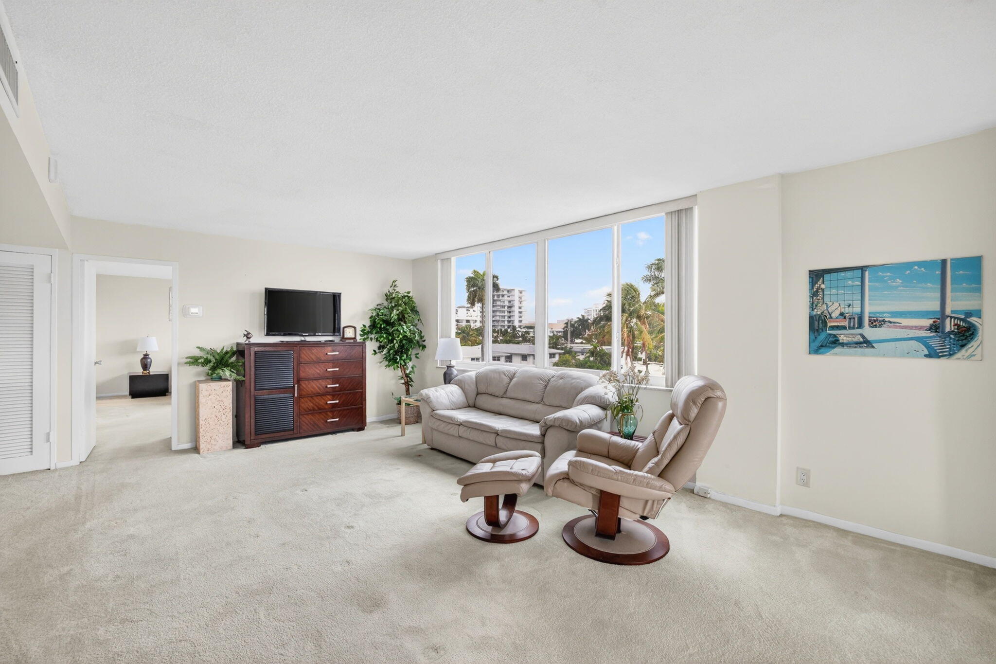 524 Orton Avenue 403