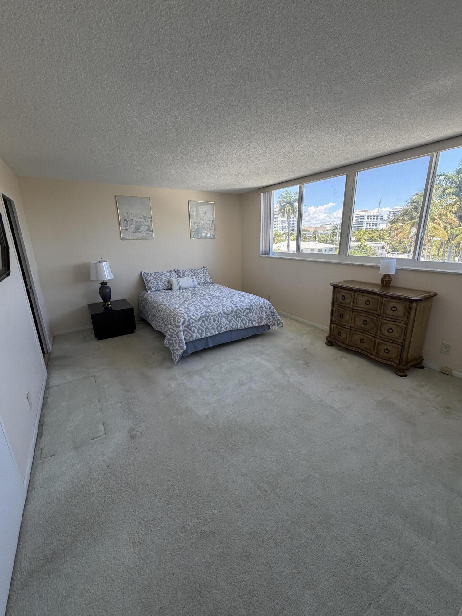 BRITANNIA CONDO - Residential