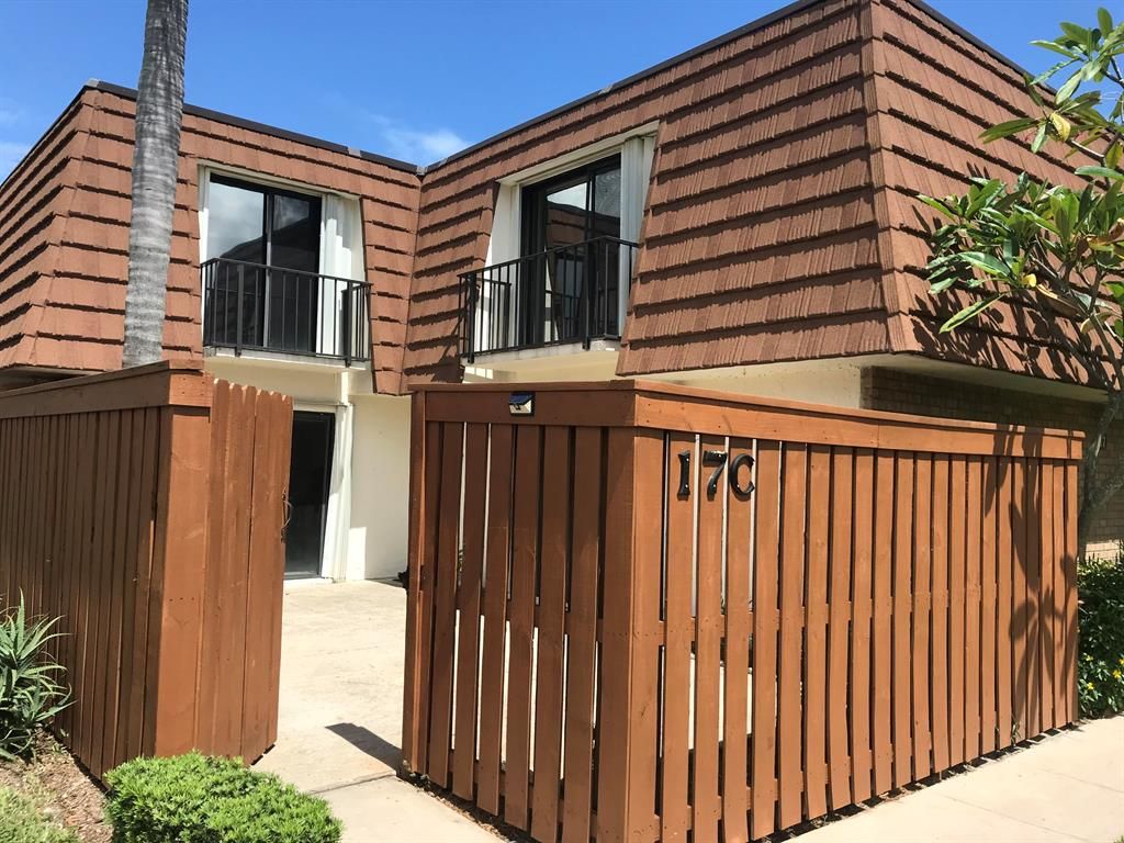 Photo of 3900 County Line Road #17c, Tequesta, FL 33469 (MLS # R10708022)