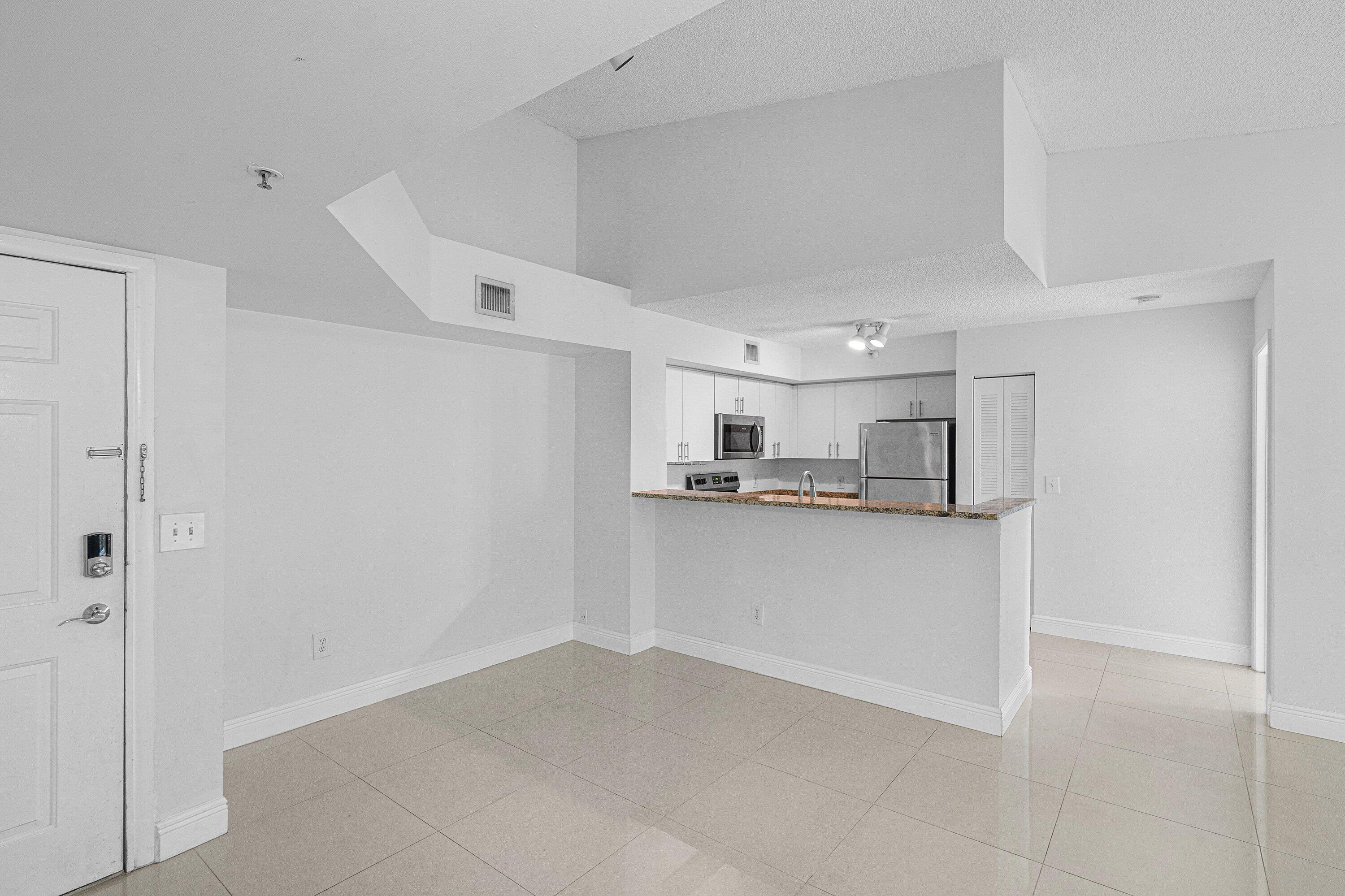 131 Yacht Club Way 307