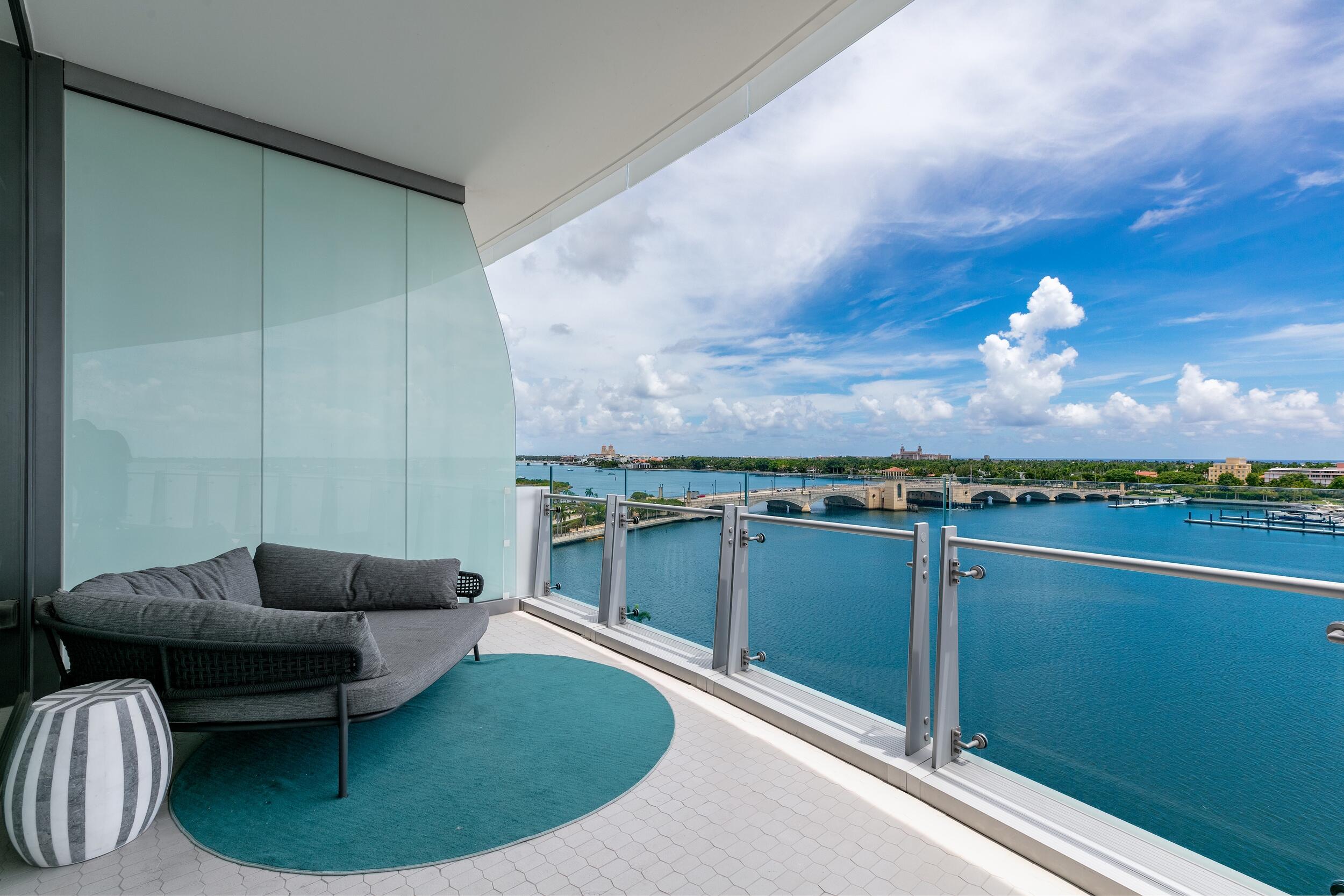 BRISTOL CONDO - Residential