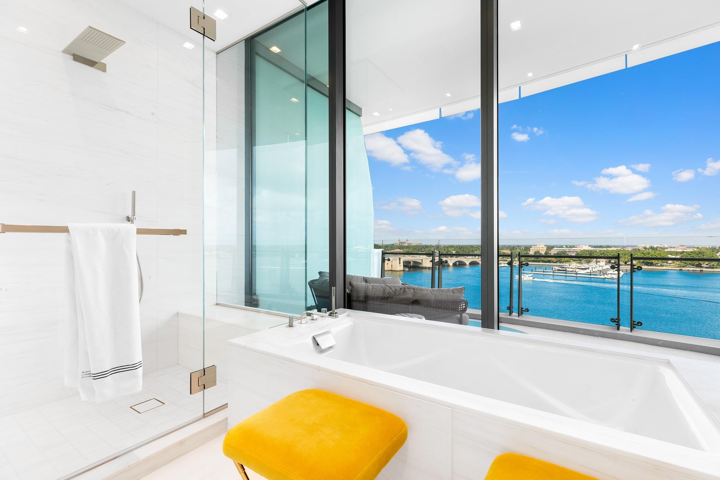 BRISTOL CONDO - Residential