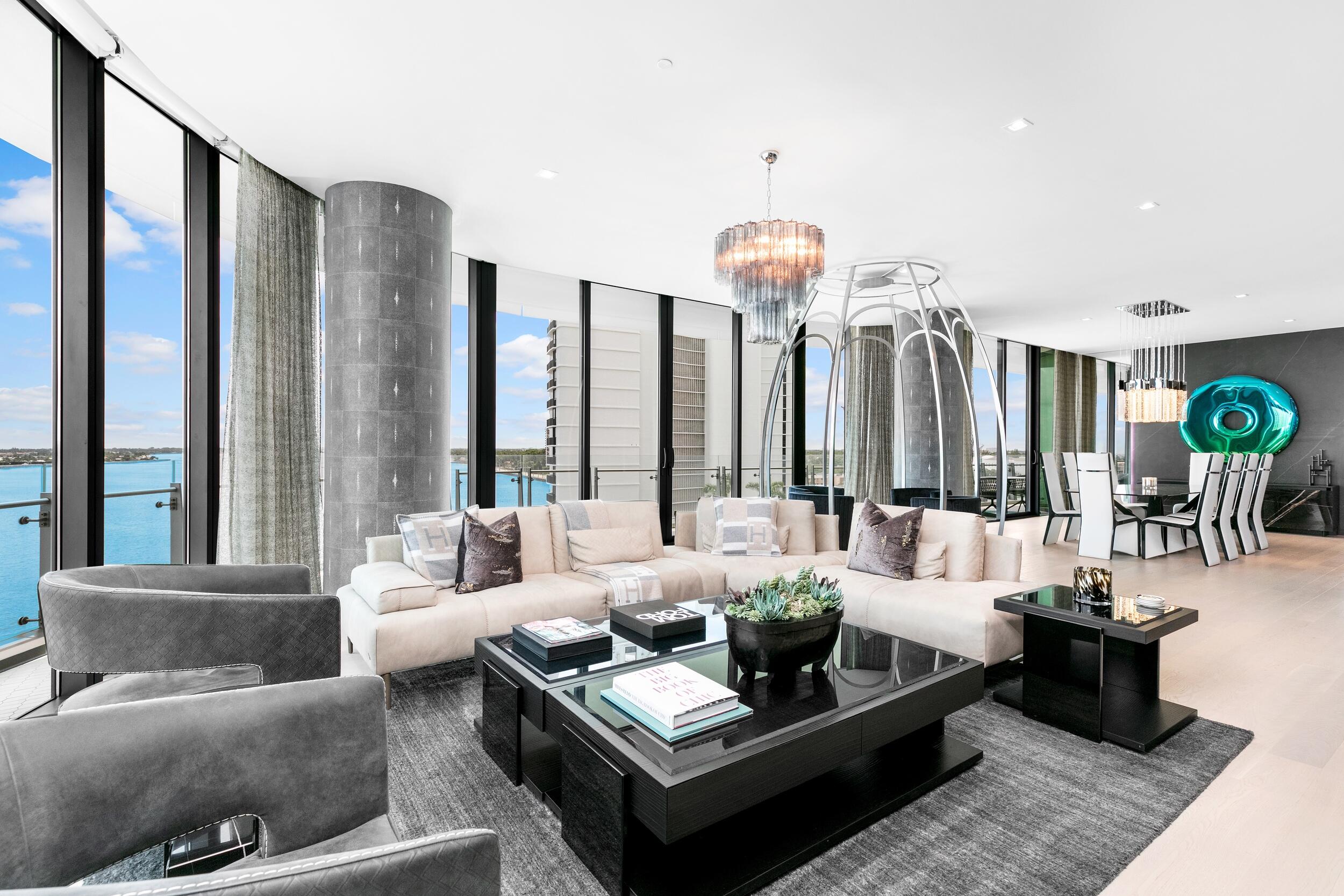 BRISTOL CONDO - Residential