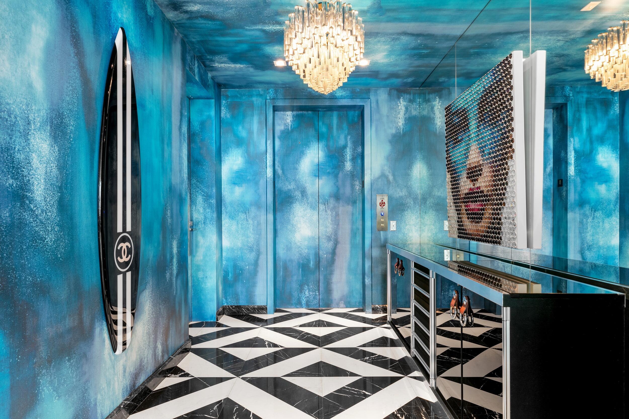 BRISTOL CONDO - Residential