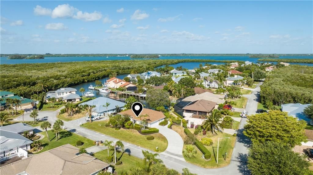 Photo of 119 Queen Elizabeth Court, Hutchinson Island, FL 34949 (MLS # R10985613)