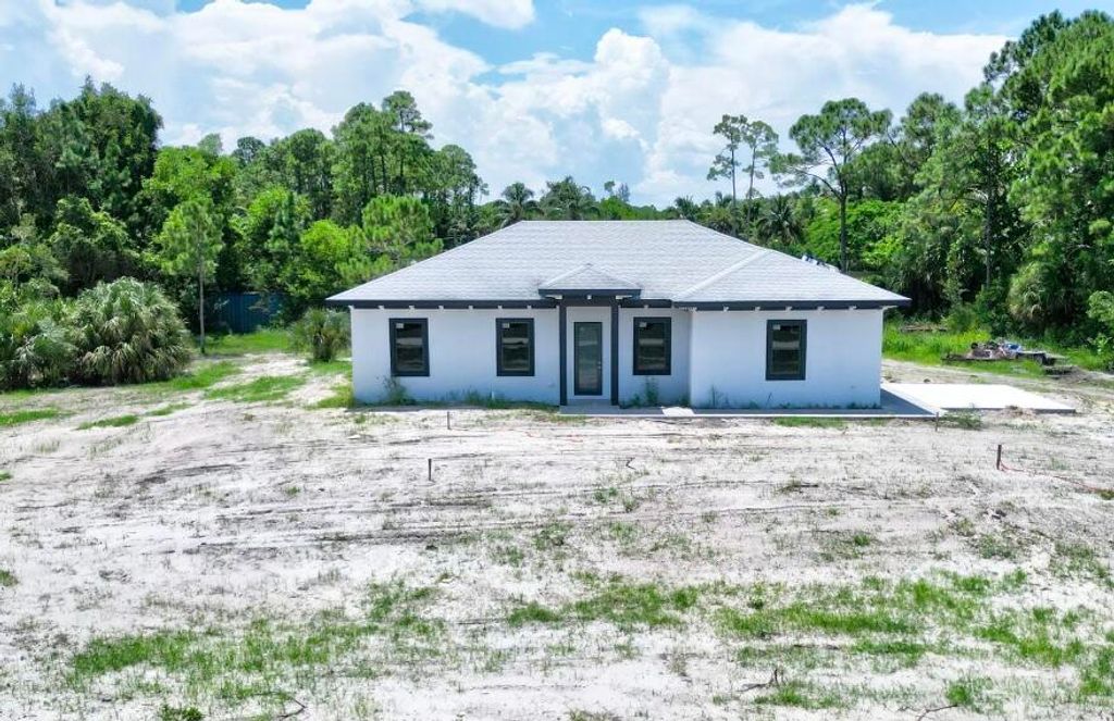 Photo of 15862 69th Court N, Loxahatchee, FL 33470 (MLS # R11014157)