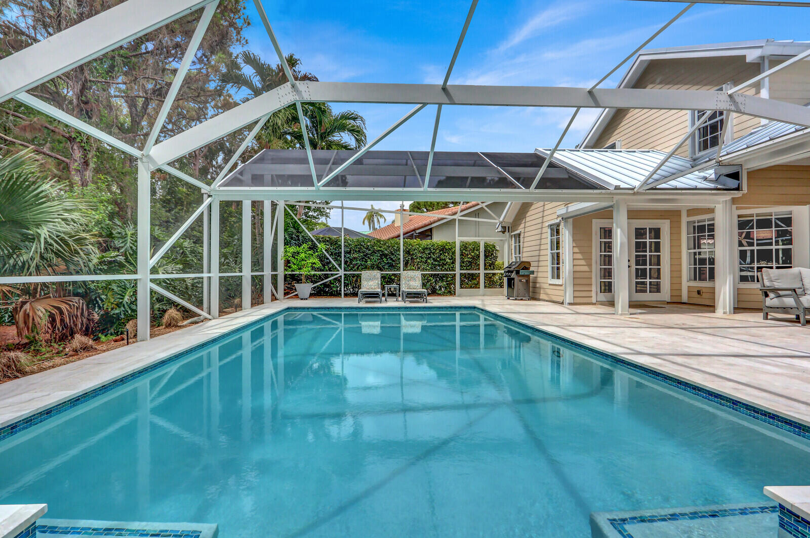 SHORES 2 - Residential