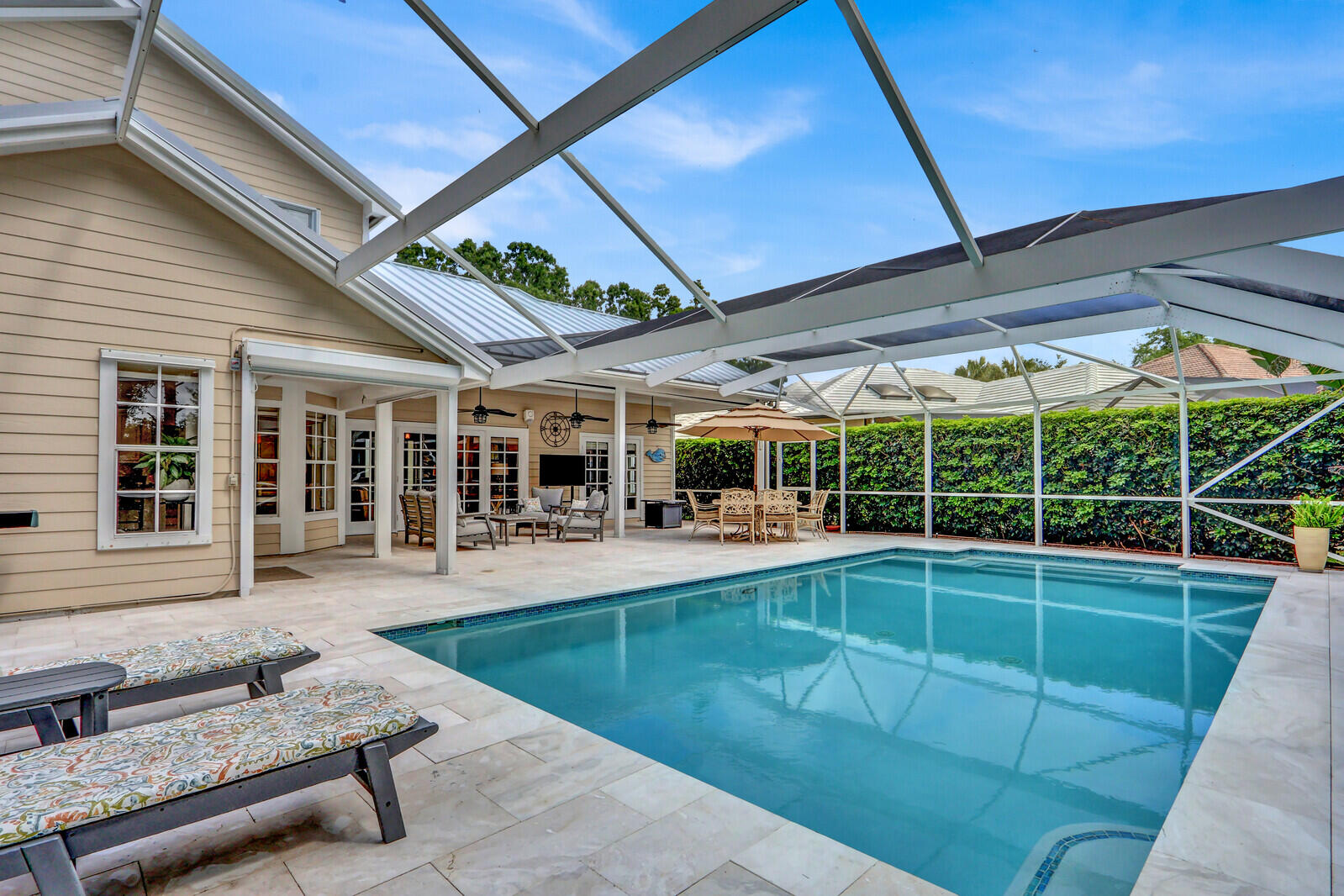 SHORES 2 - Residential