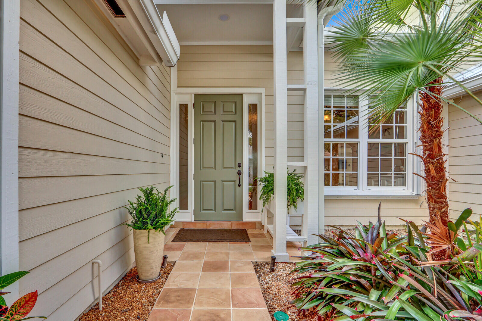 SHORES 2 - Residential