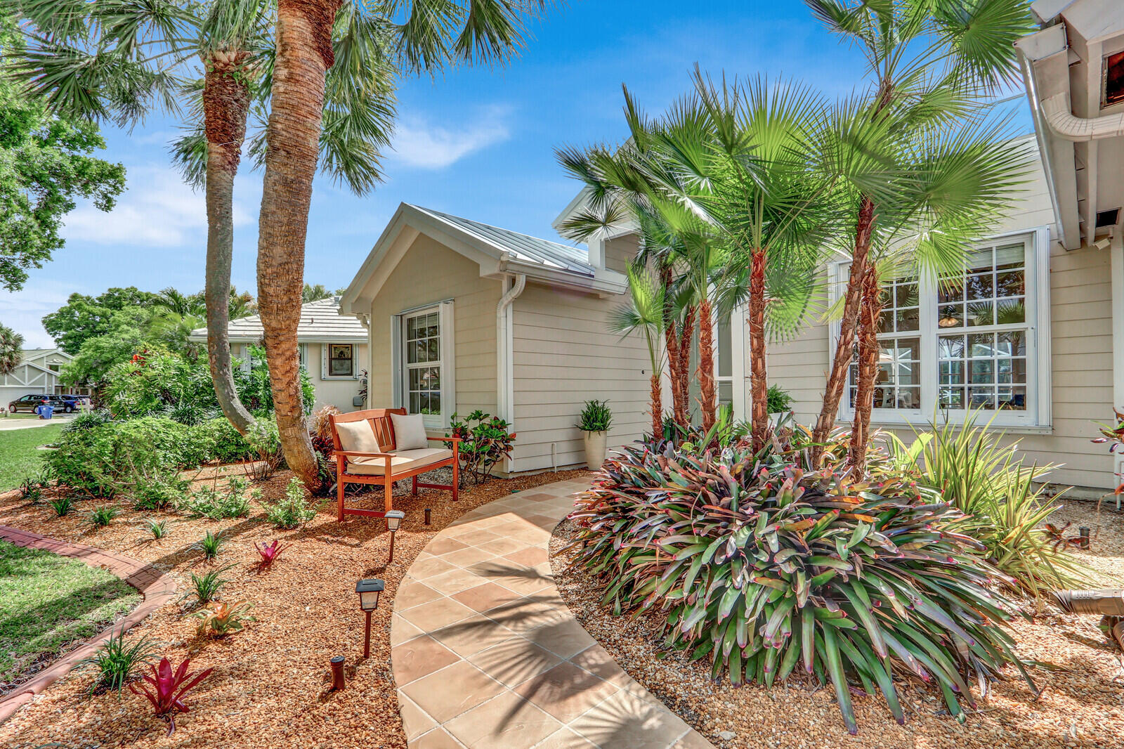 SHORES 2 - Residential