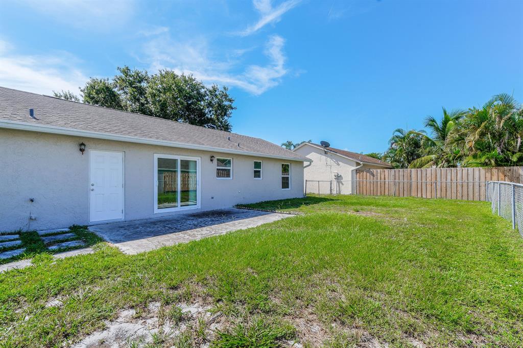 JUPITER VILLAGE PHASE IV - Residential