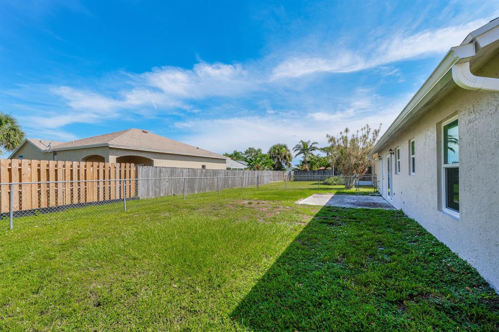 JUPITER VILLAGE PHASE IV - Residential