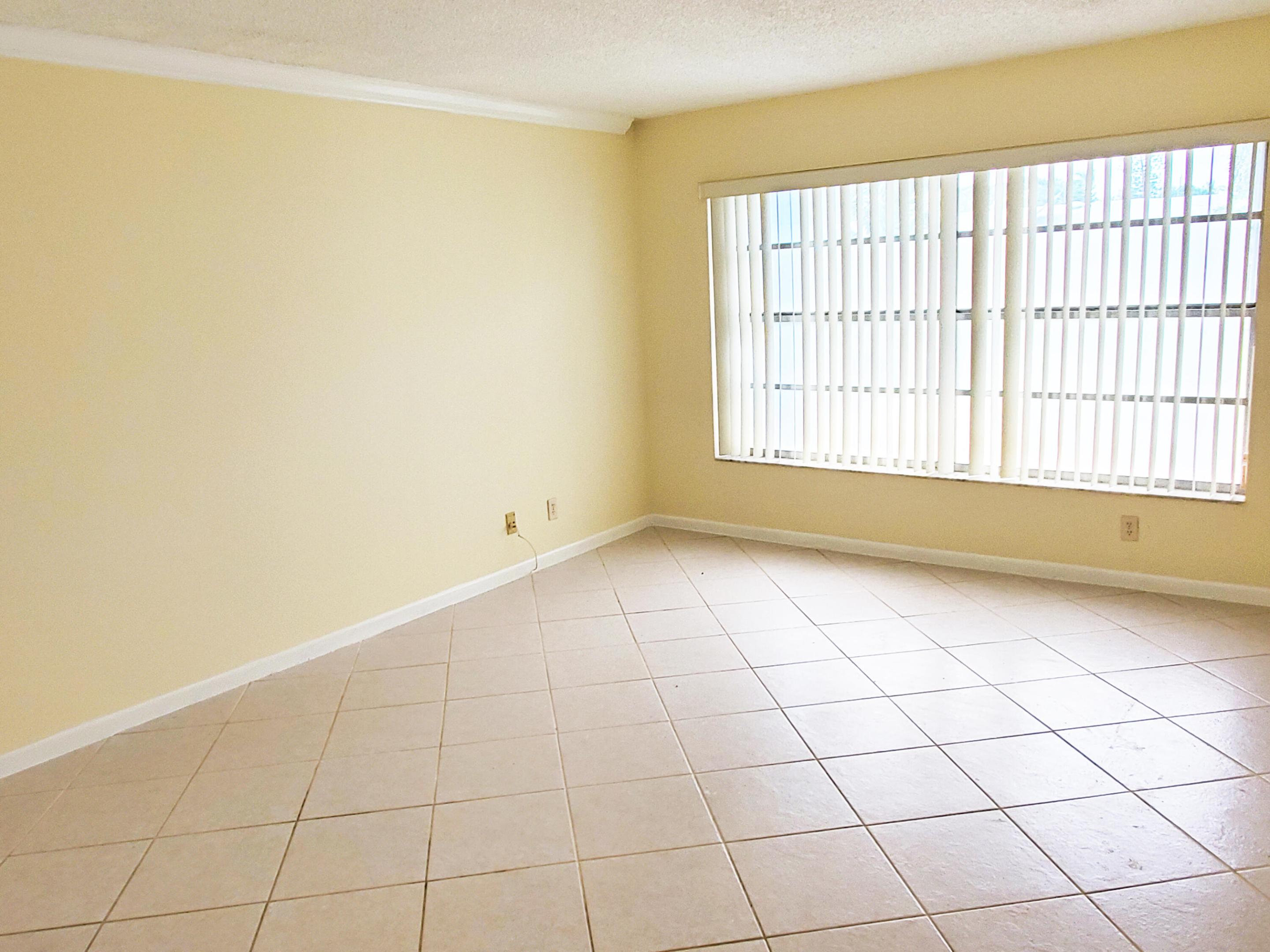 VILLAS AT LUCERNE LAKES 2 - Residential