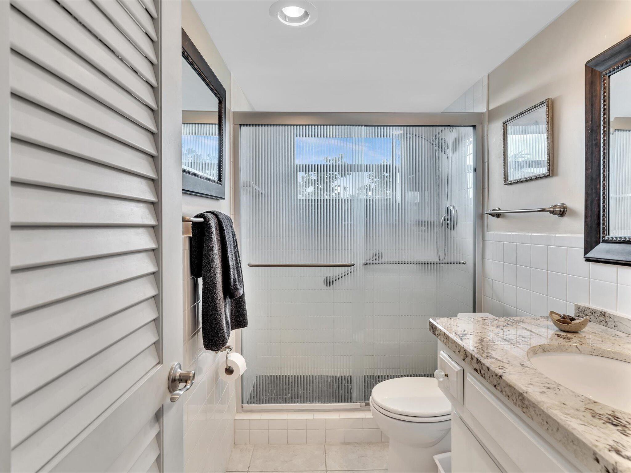 RIVER HOUSE TERRACE CONDO - Residential