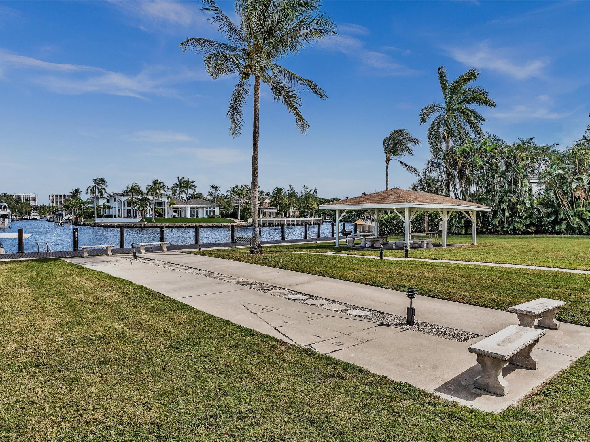 RIVER HOUSE TERRACE CONDO - Residential