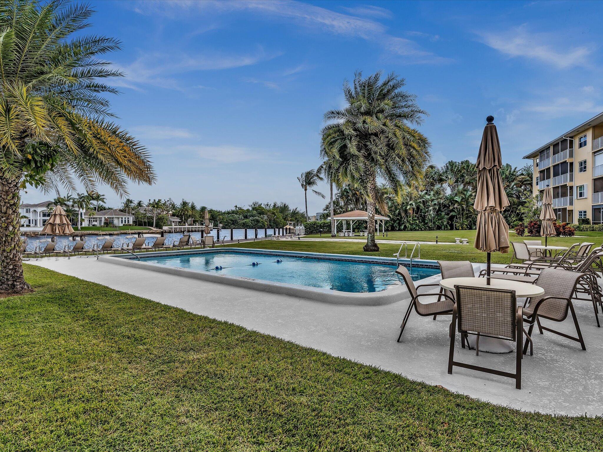 RIVER HOUSE TERRACE CONDO - Residential