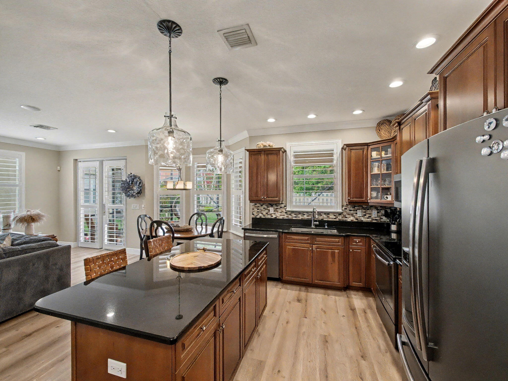 MADISON GREEN 1 - Residential