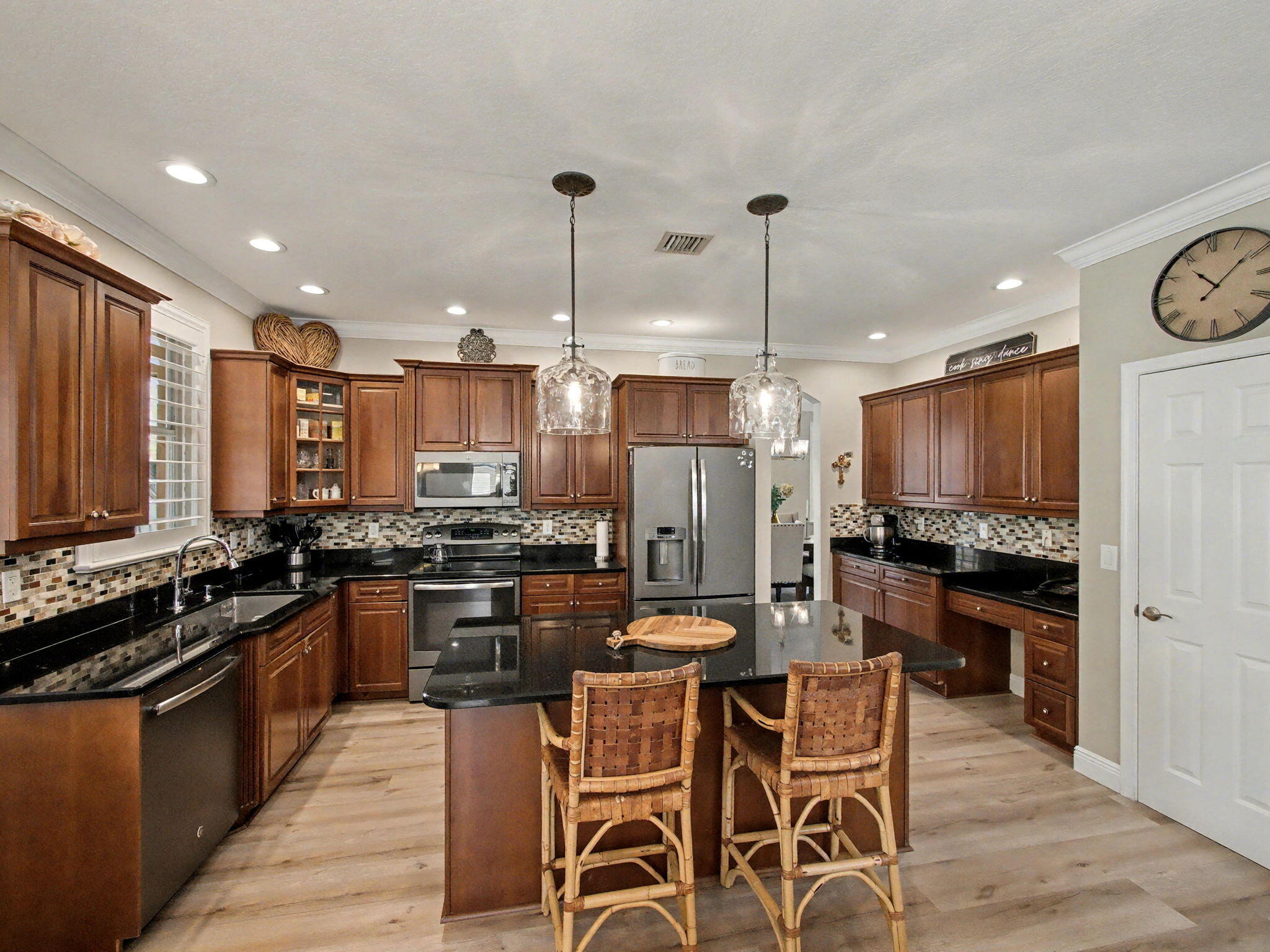 MADISON GREEN 1 - Residential