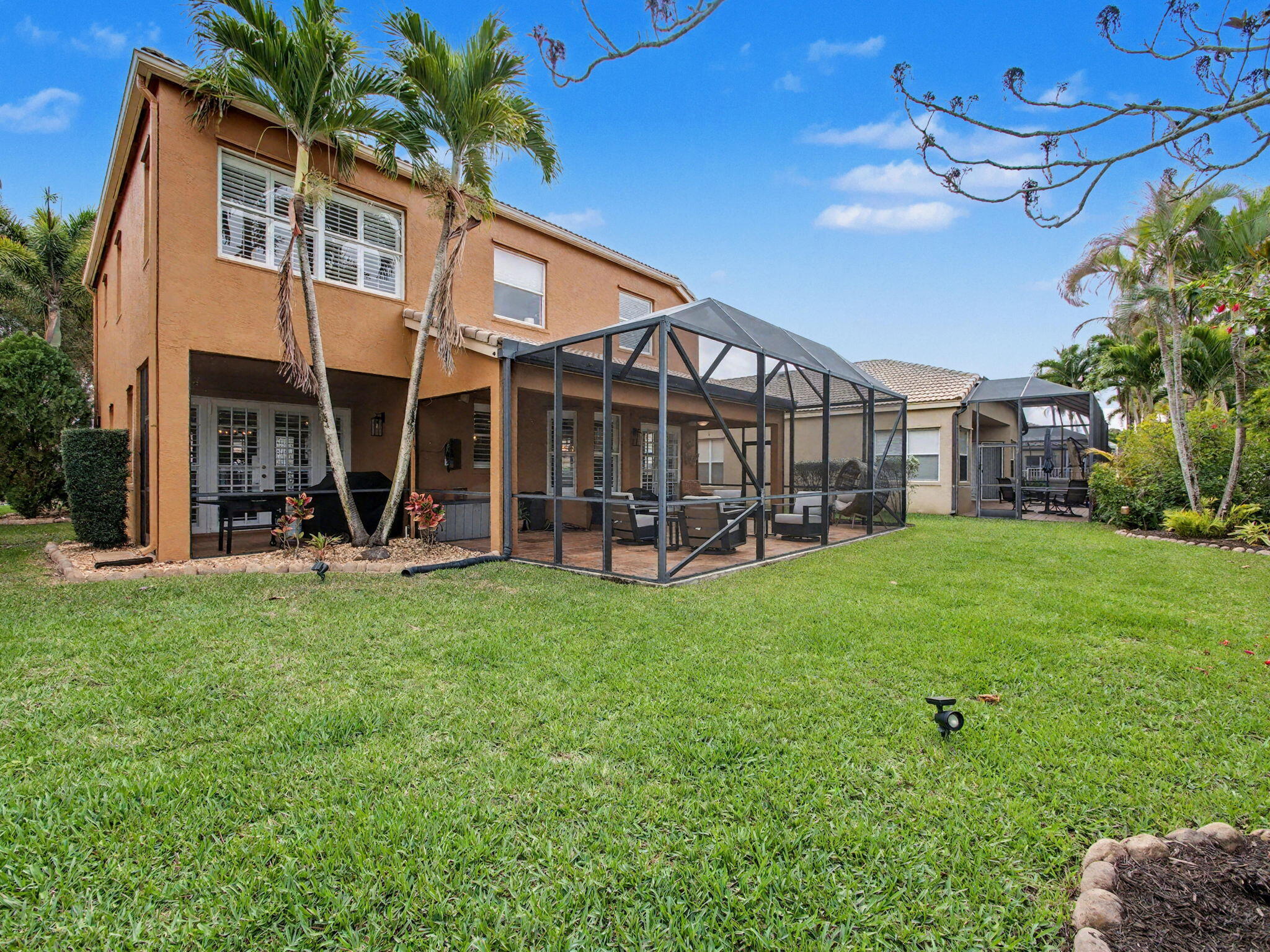 MADISON GREEN 1 - Residential