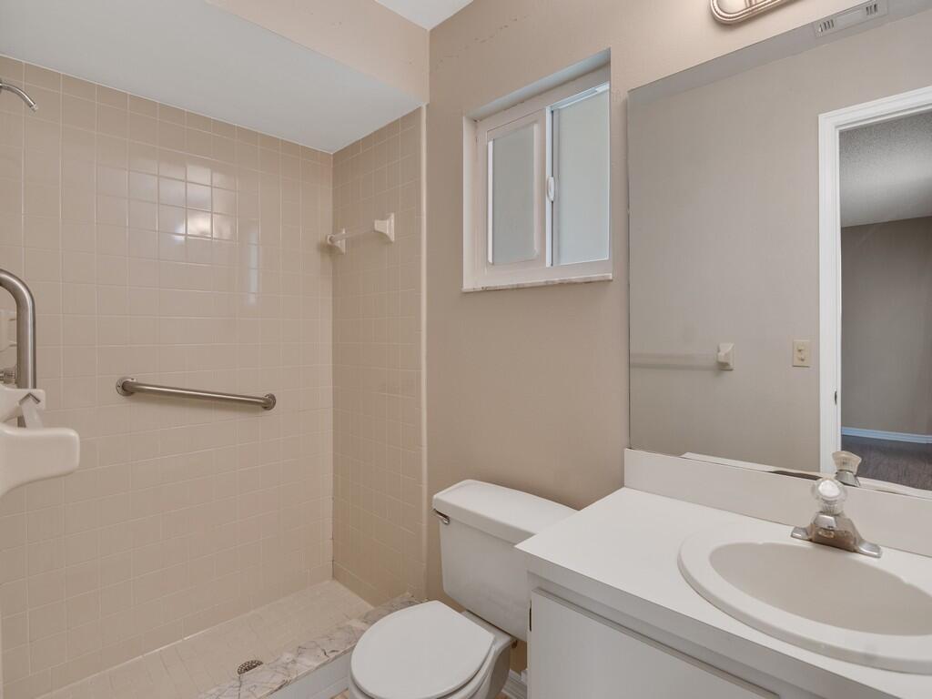 BAYBERRY ESTATES UNIT 1 - Residential