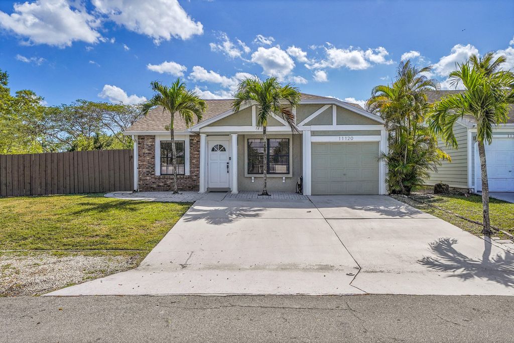 Photo of 11120 N Terradas Lane, Boca Raton, FL 33428 (MLS # R11068523)