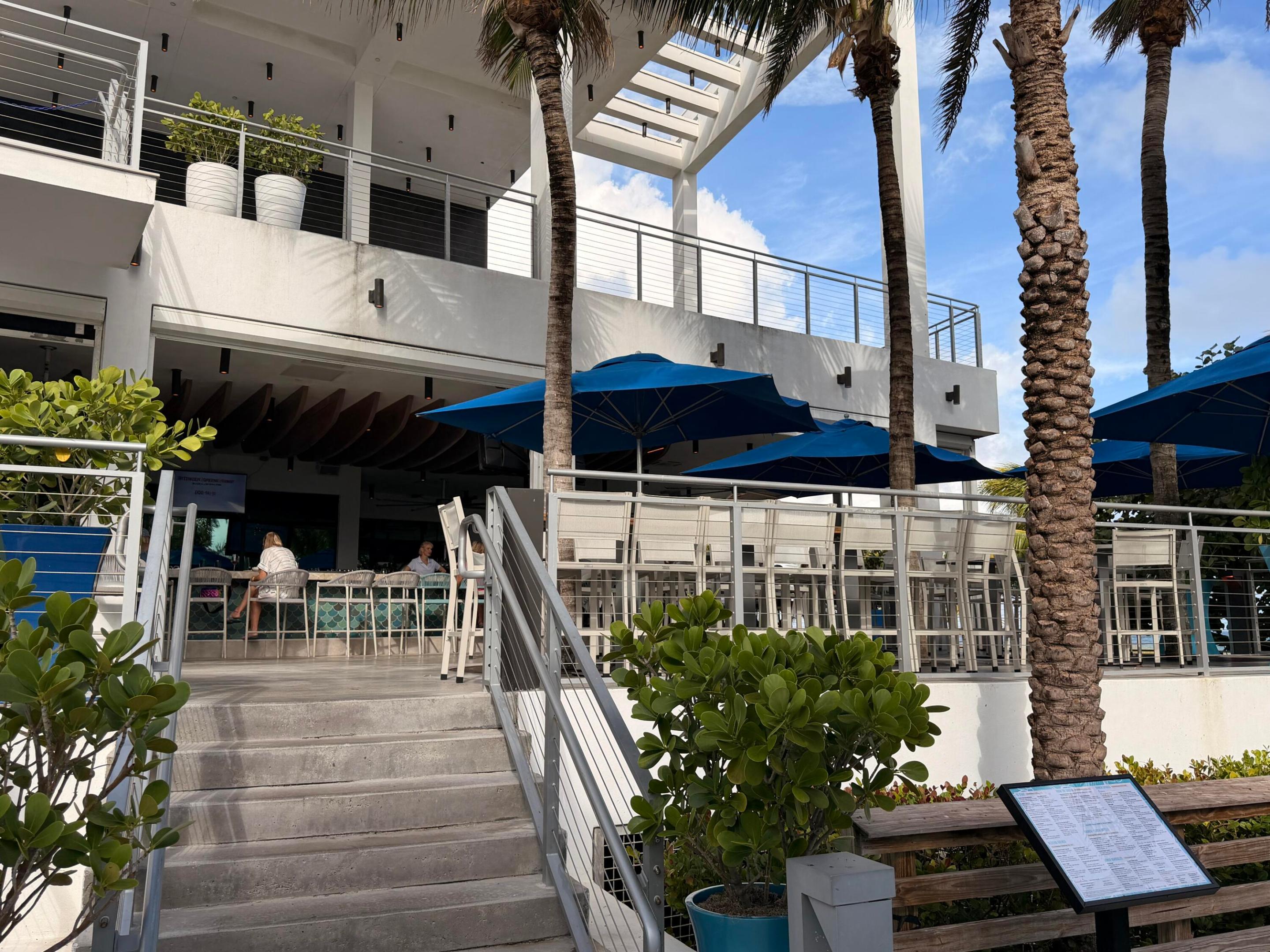 INTRACOASTAL TOWNHOUSES - Residential