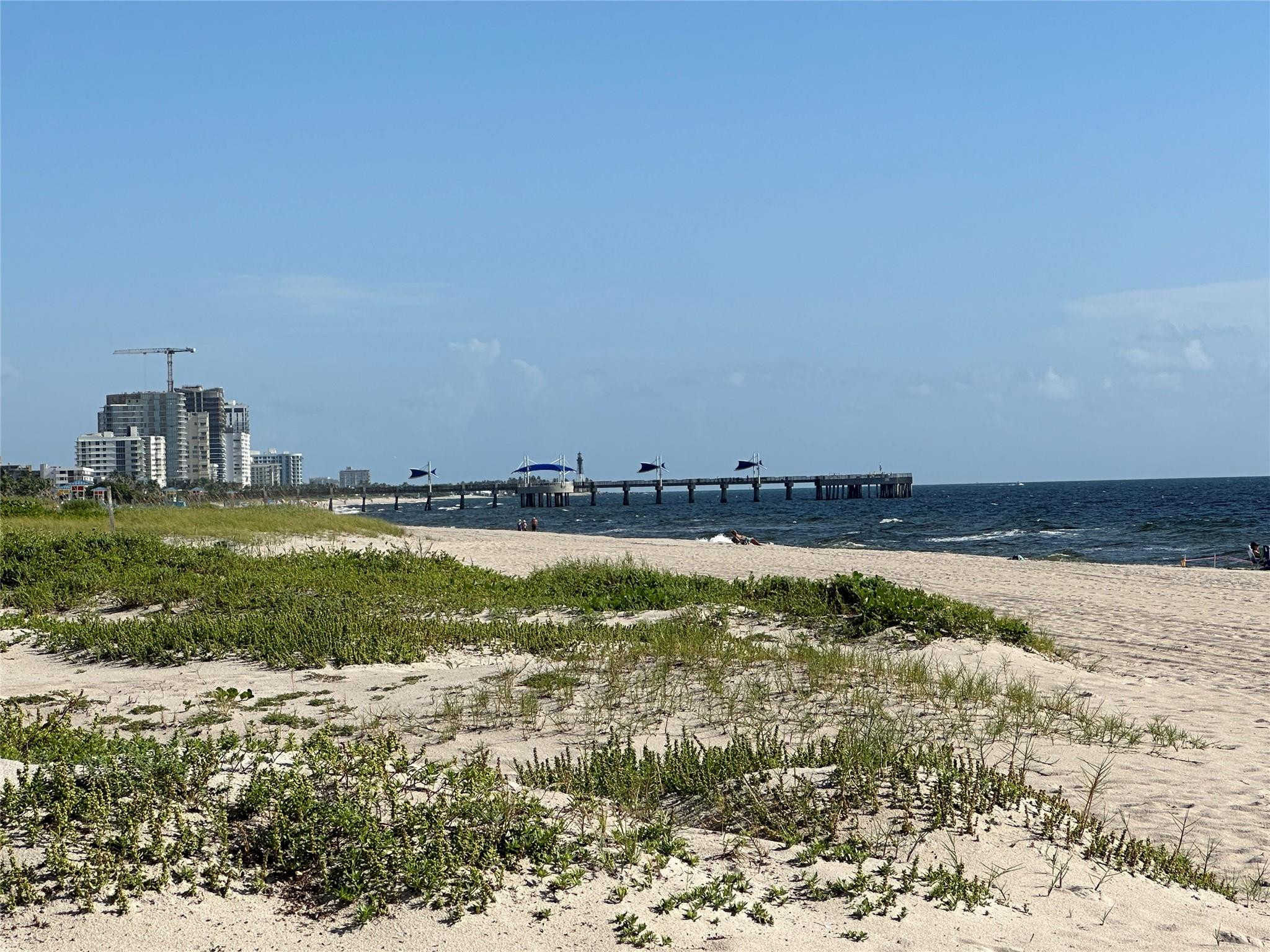 INTRACOASTAL TOWNHOUSES - Residential