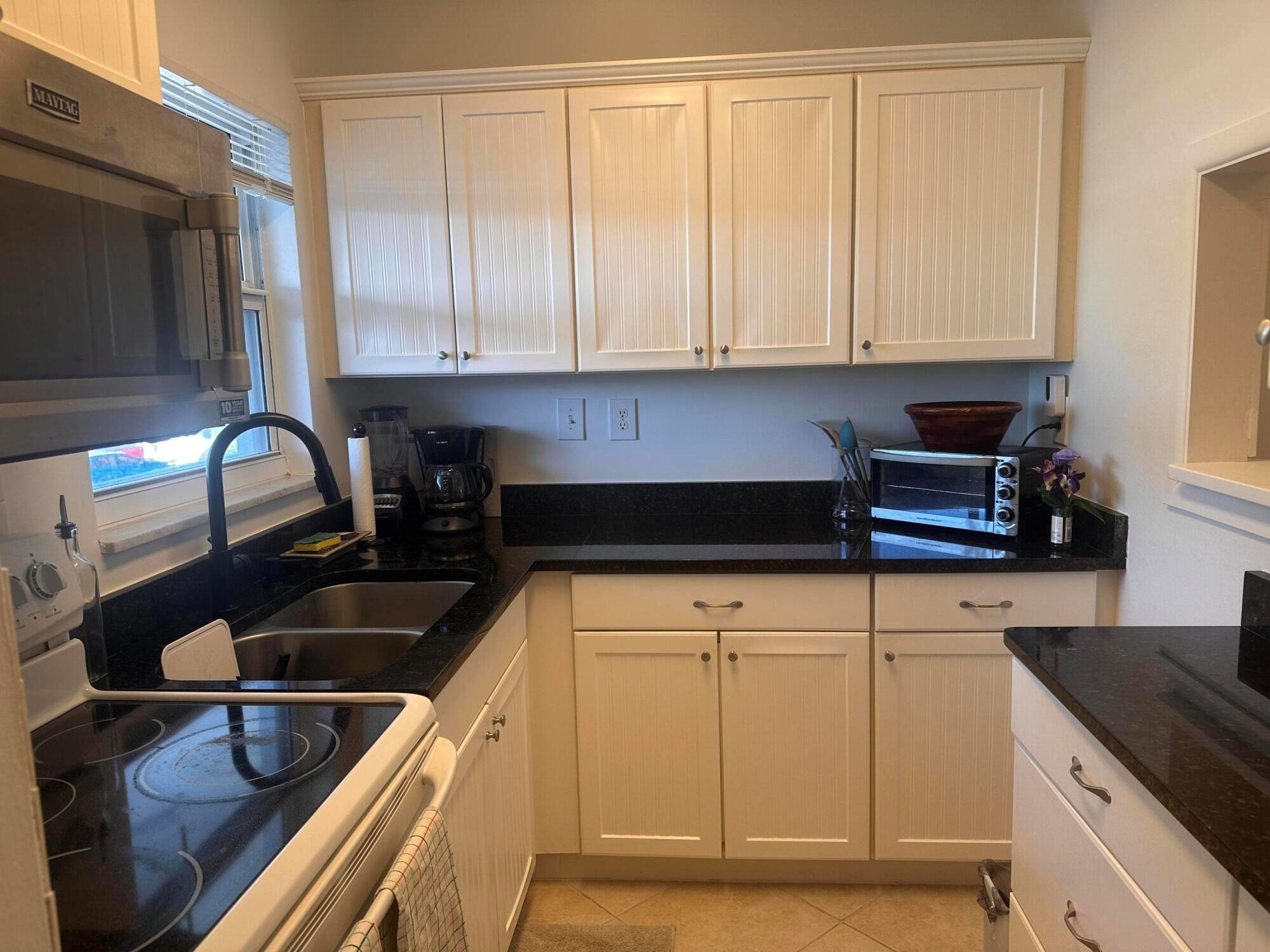 LEISUREVILLE LAKE CONDO - Residential Lease