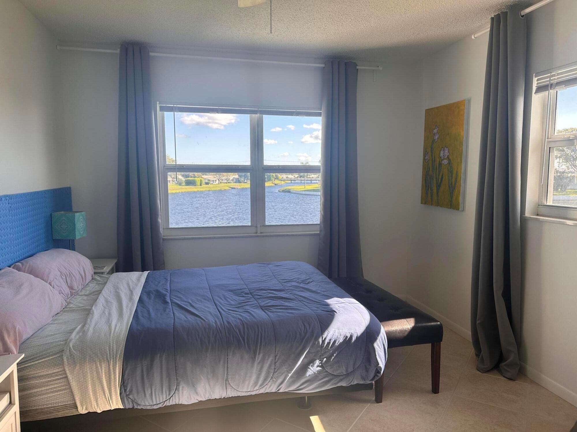 LEISUREVILLE LAKE CONDO - Residential Lease
