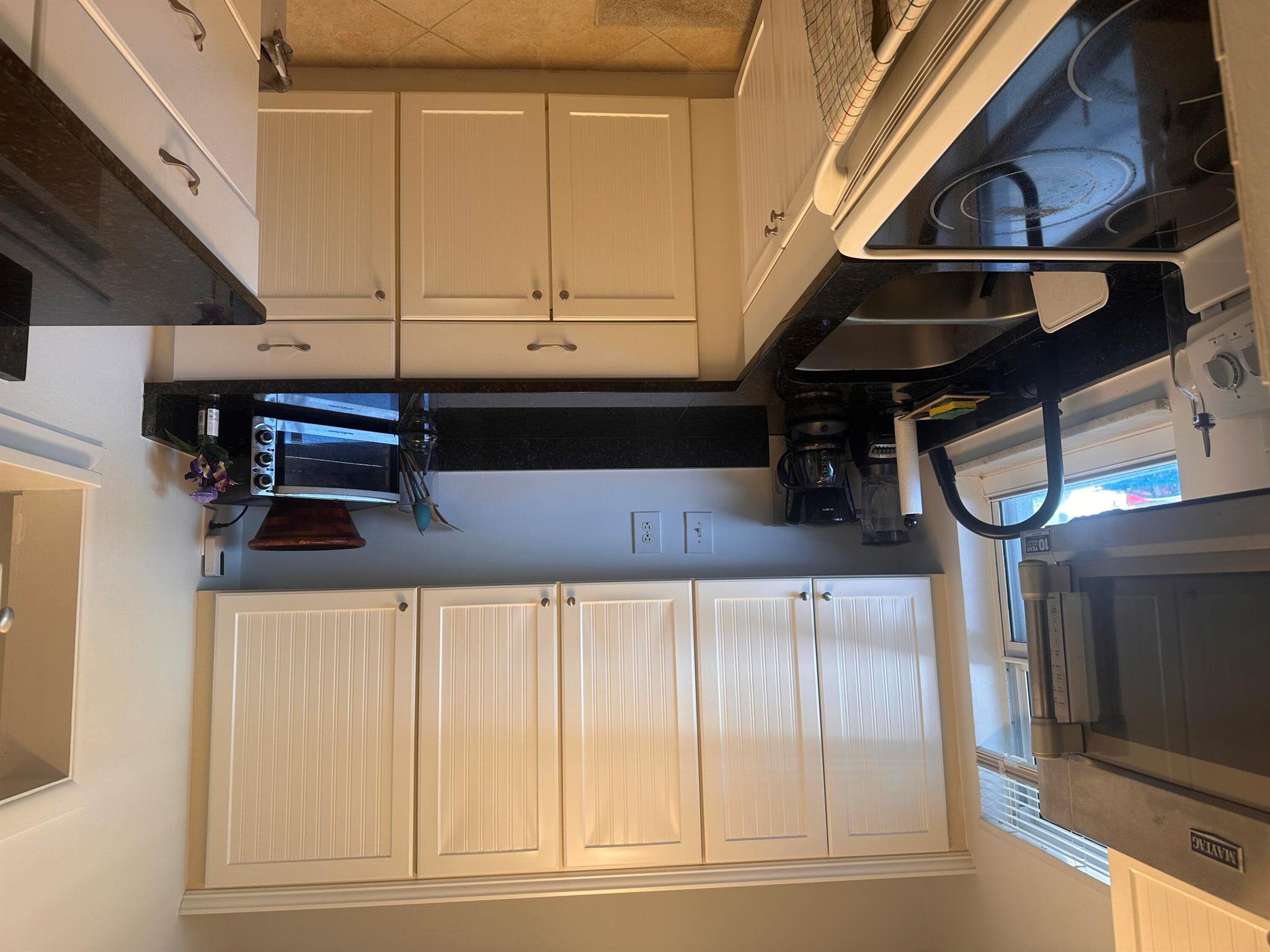 LEISUREVILLE LAKE CONDO - Residential Lease