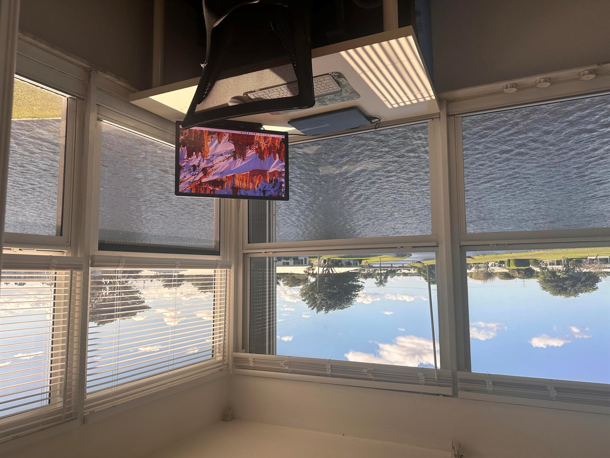 LEISUREVILLE LAKE CONDO - Residential Lease