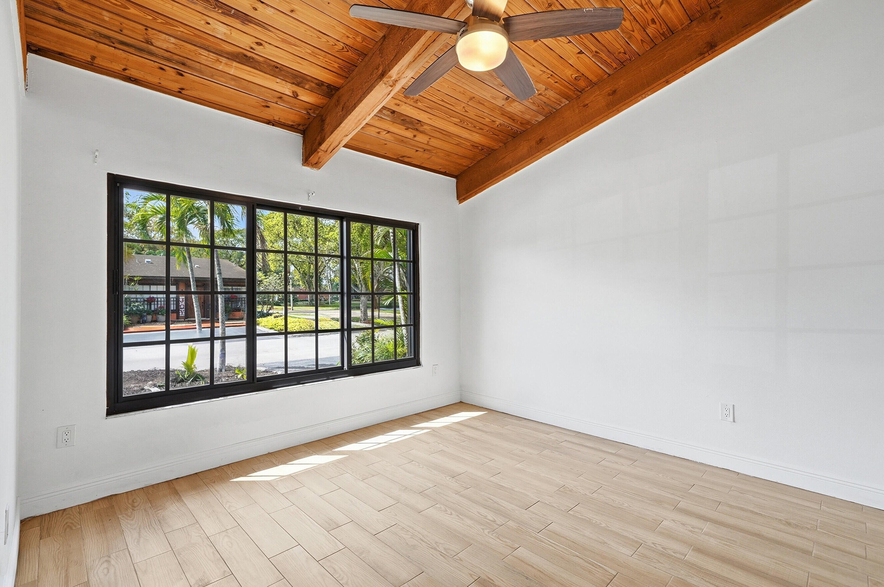 EVERGLADES SUGAR & LAND CO - Residential