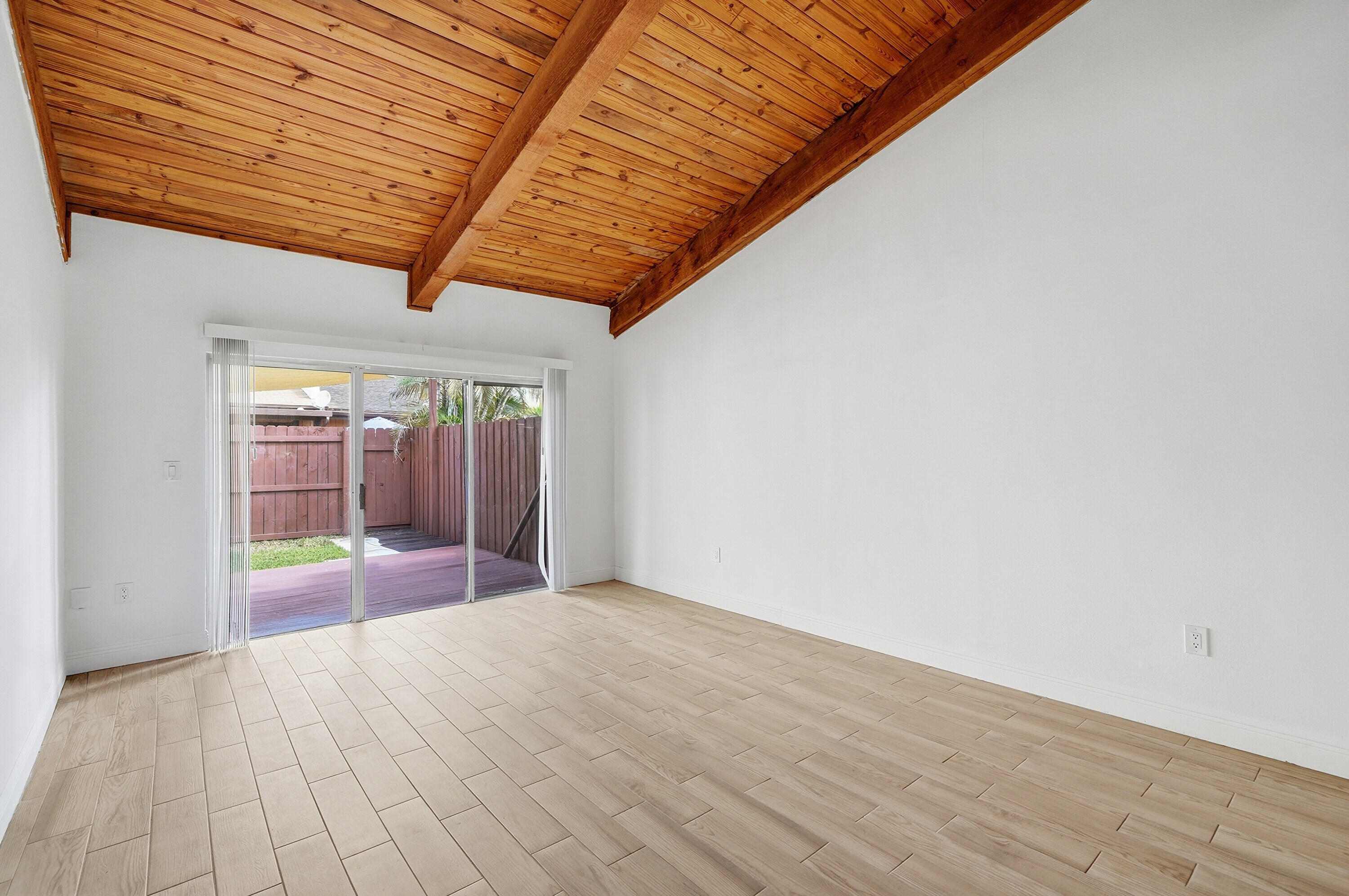 EVERGLADES SUGAR & LAND CO - Residential