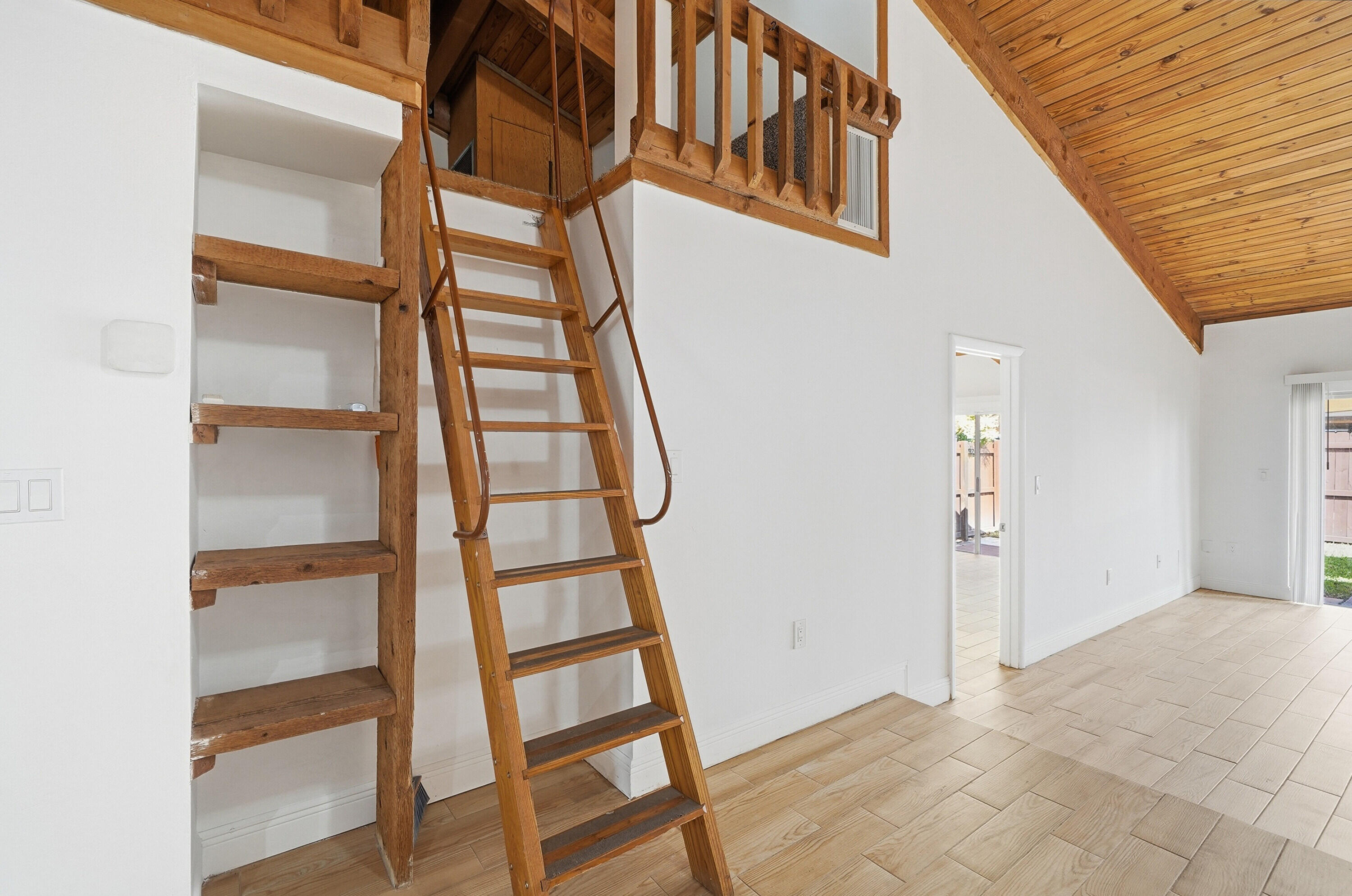 EVERGLADES SUGAR & LAND CO - Residential