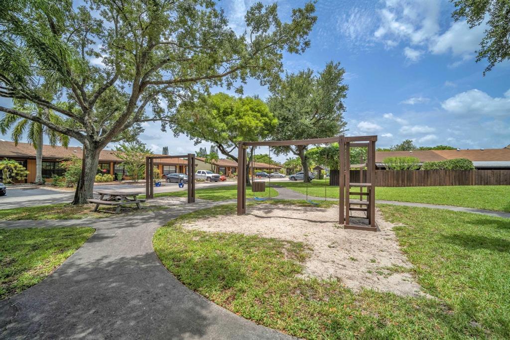 EVERGLADES SUGAR & LAND CO - Residential