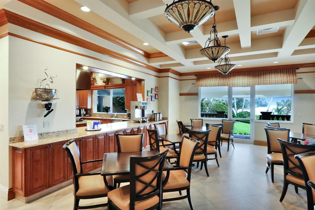 VALENCIA LAKES 1 - Residential