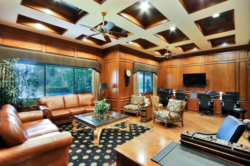 VALENCIA LAKES 1 - Residential