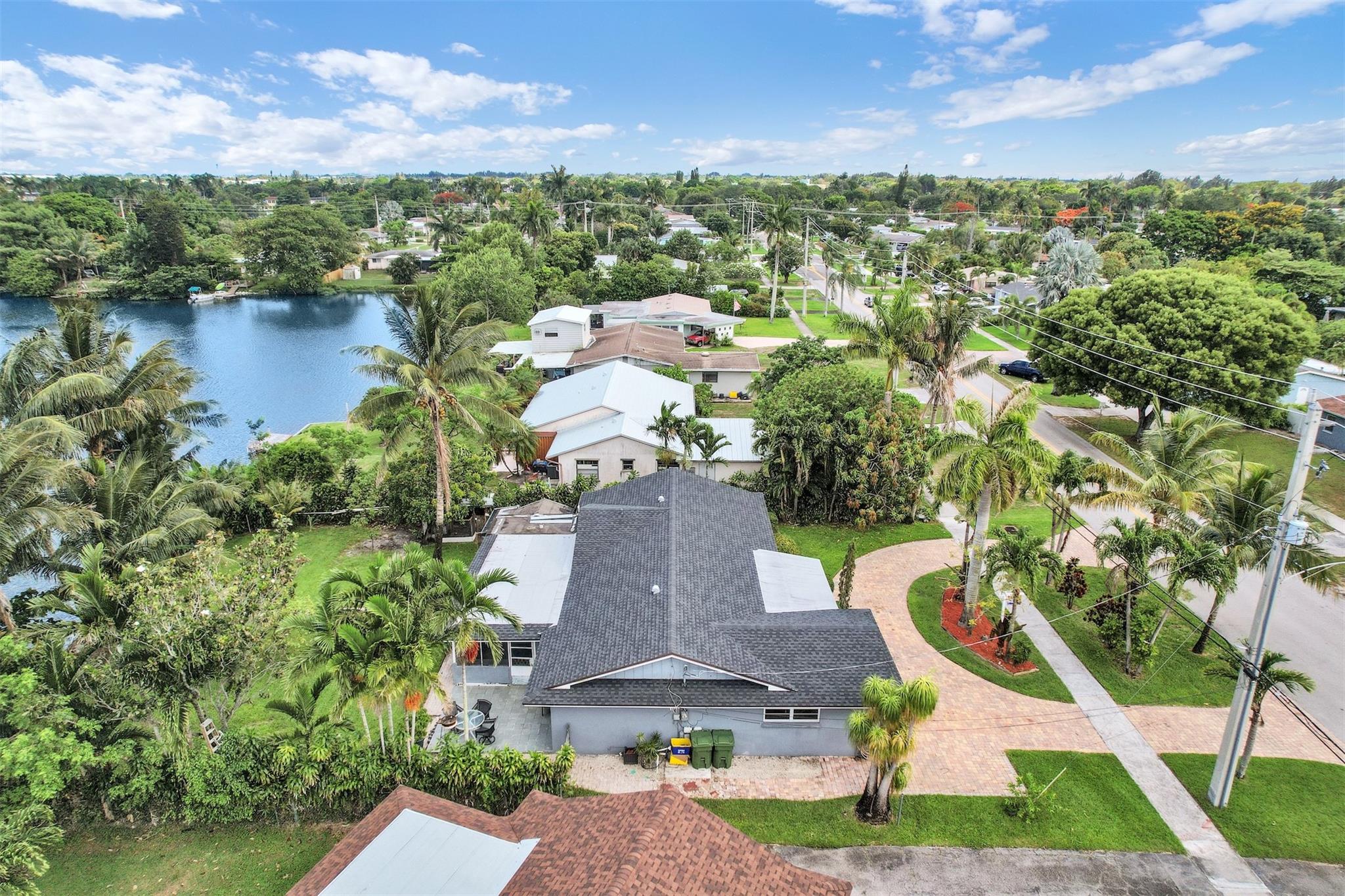 Palm Spgs Village 05 - Residential