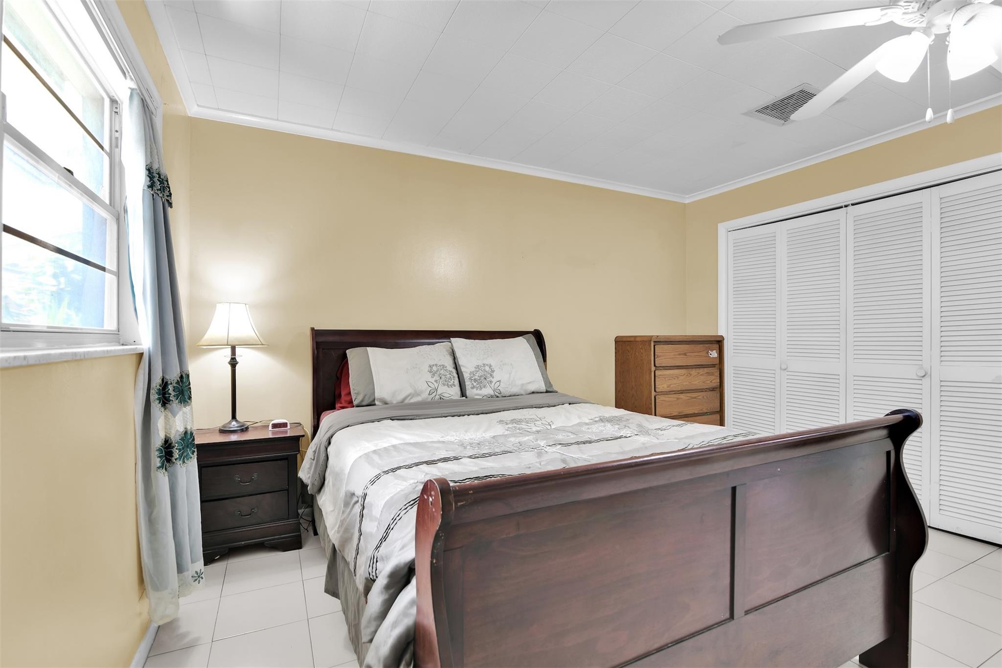 Palm Spgs Village 05 - Residential