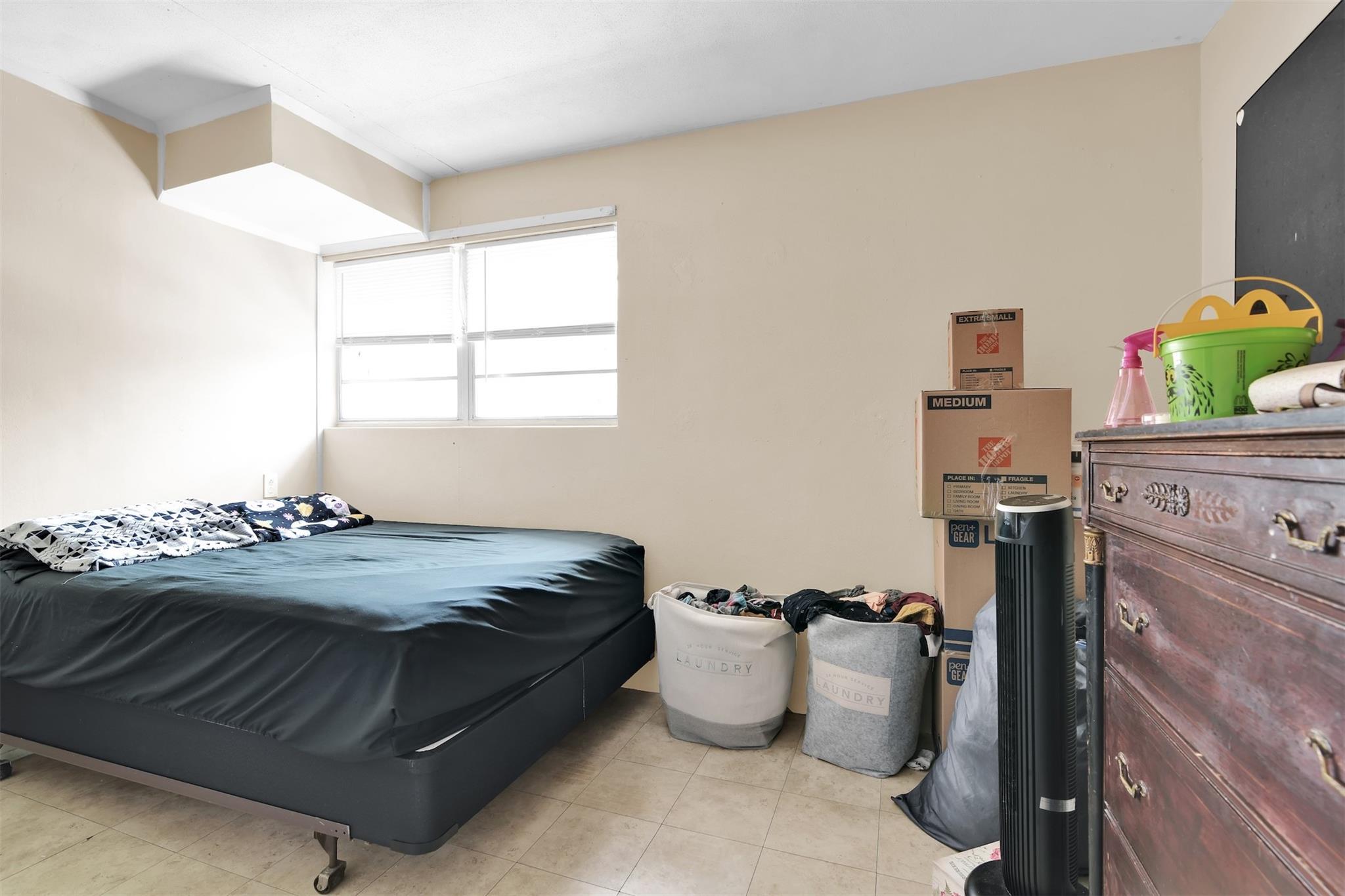 Palm Spgs Village 05 - Residential