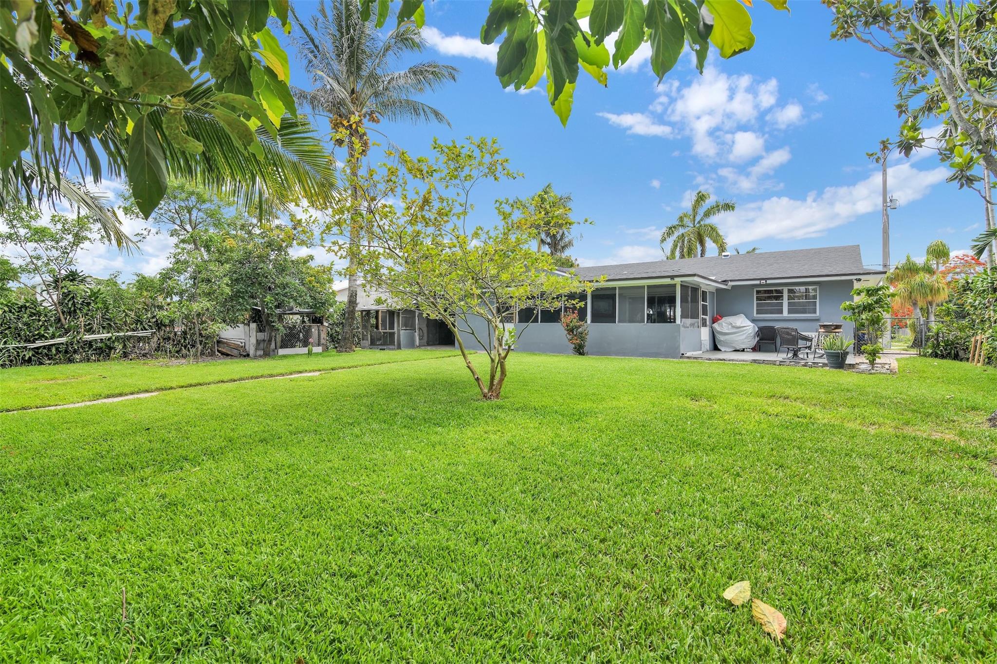 Palm Spgs Village 05 - Residential