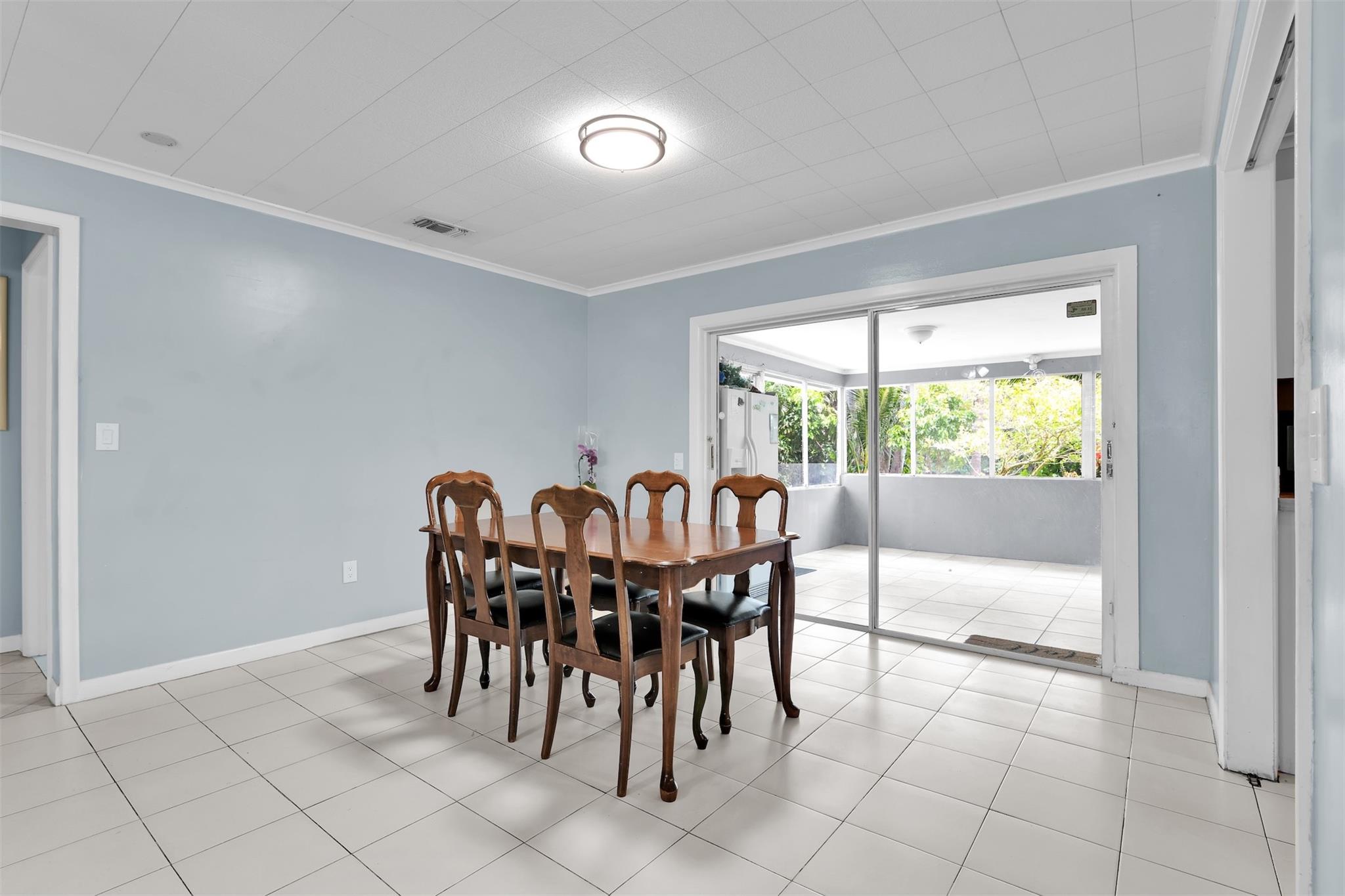 Palm Spgs Village 05 - Residential