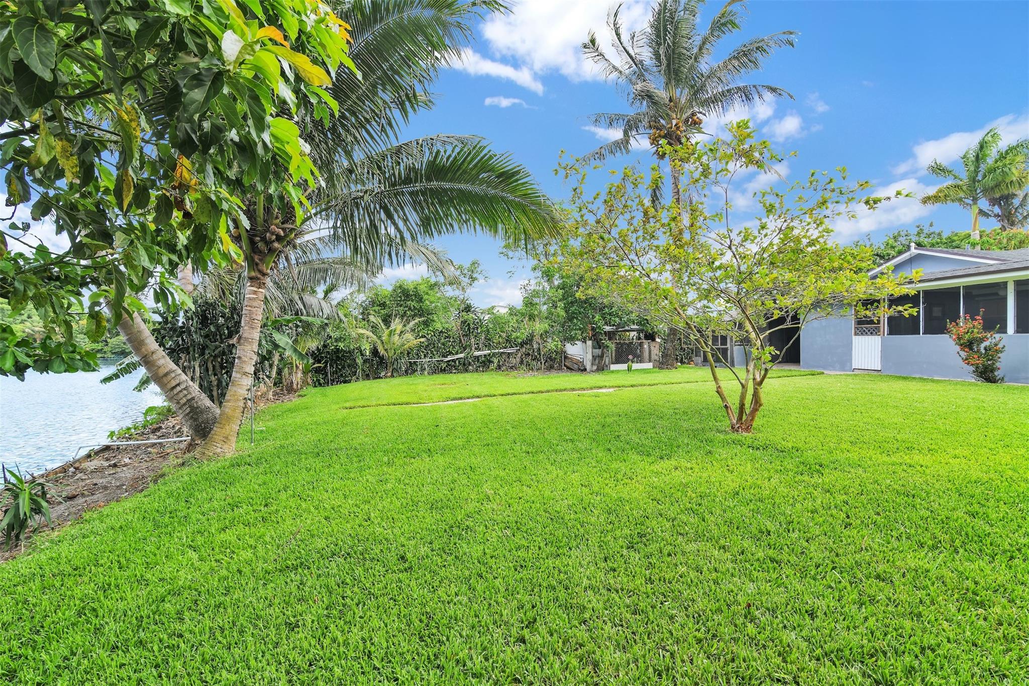 Palm Spgs Village 05 - Residential