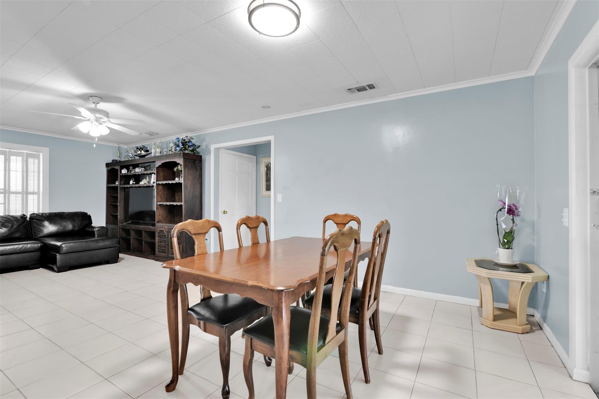 Palm Spgs Village 05 - Residential