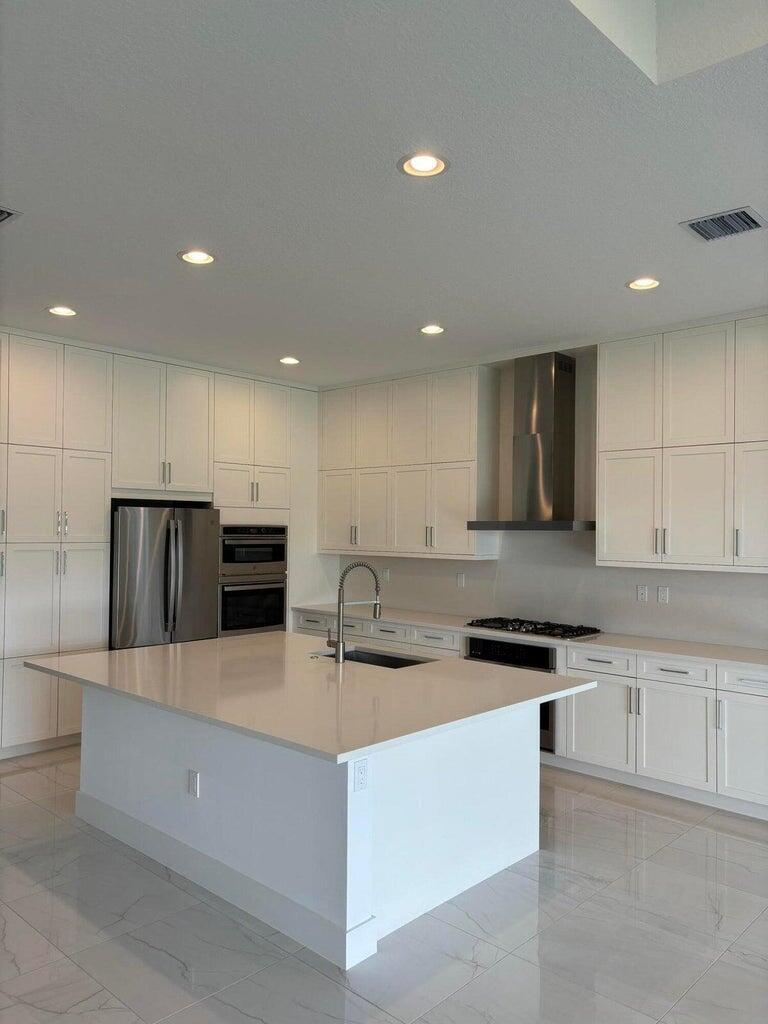 17270 Pagoda Palms Drive