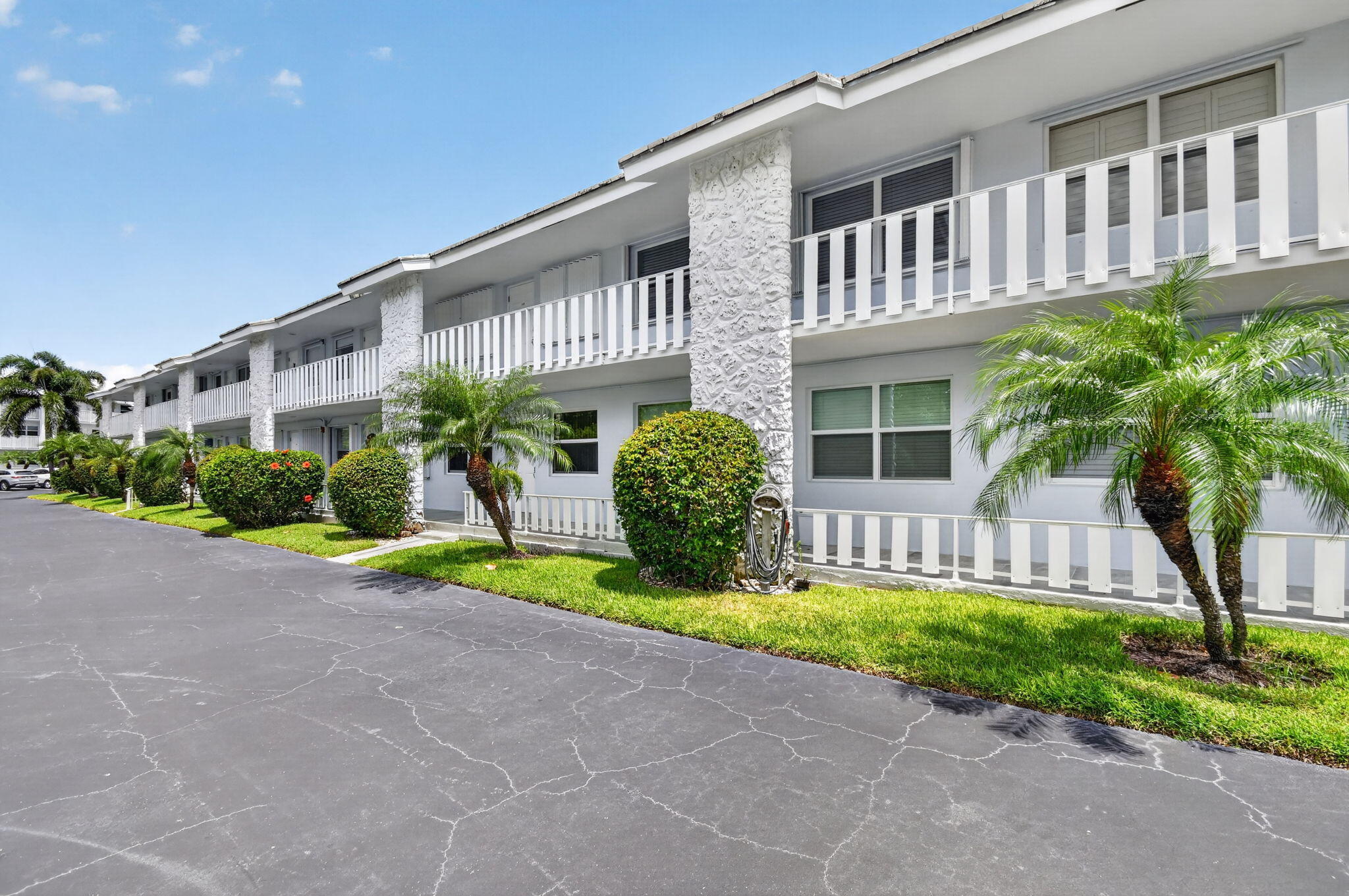 Properties 5520 N Ocean Boulevard N 110